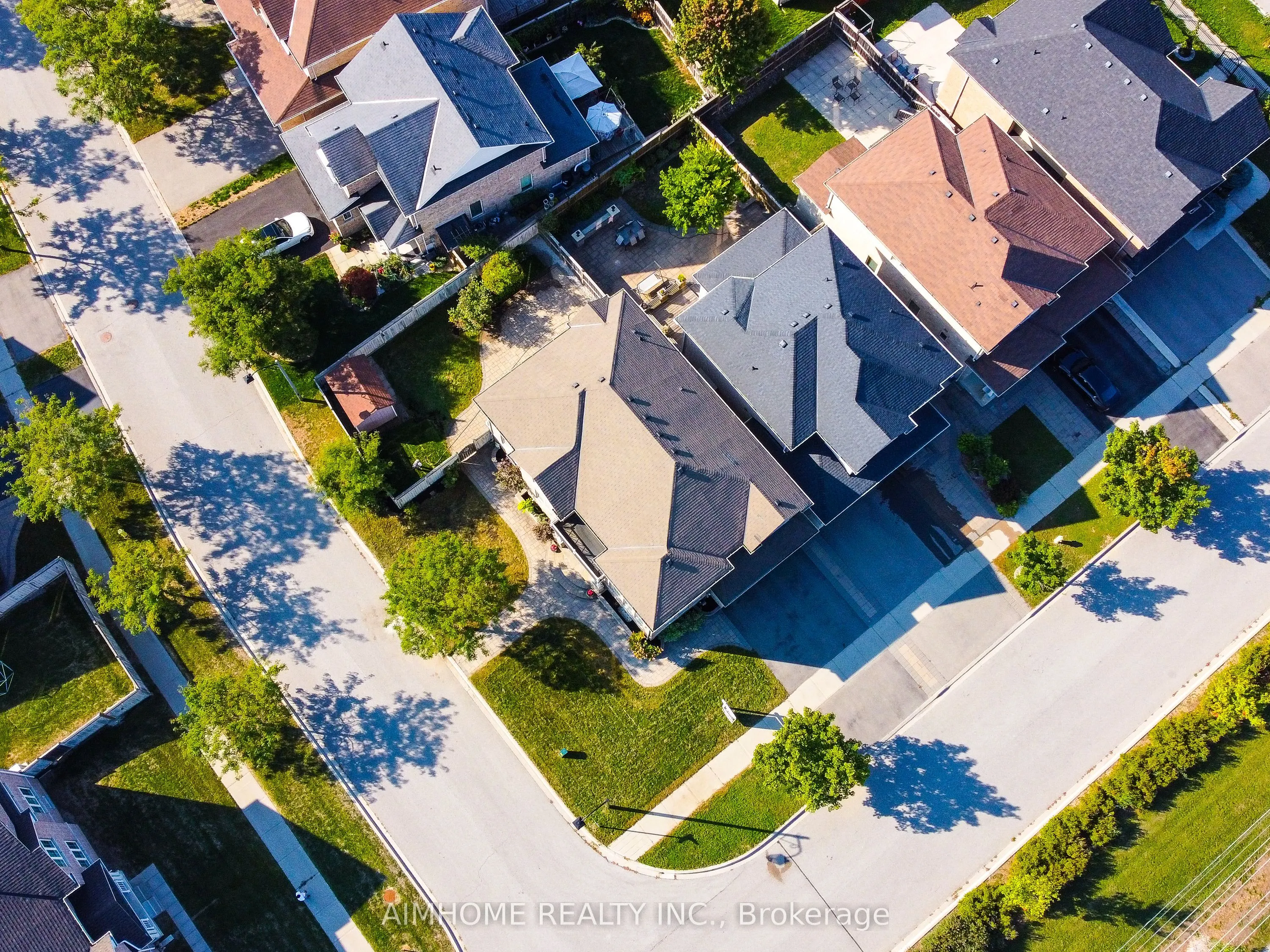 116 Landsdown Crescent