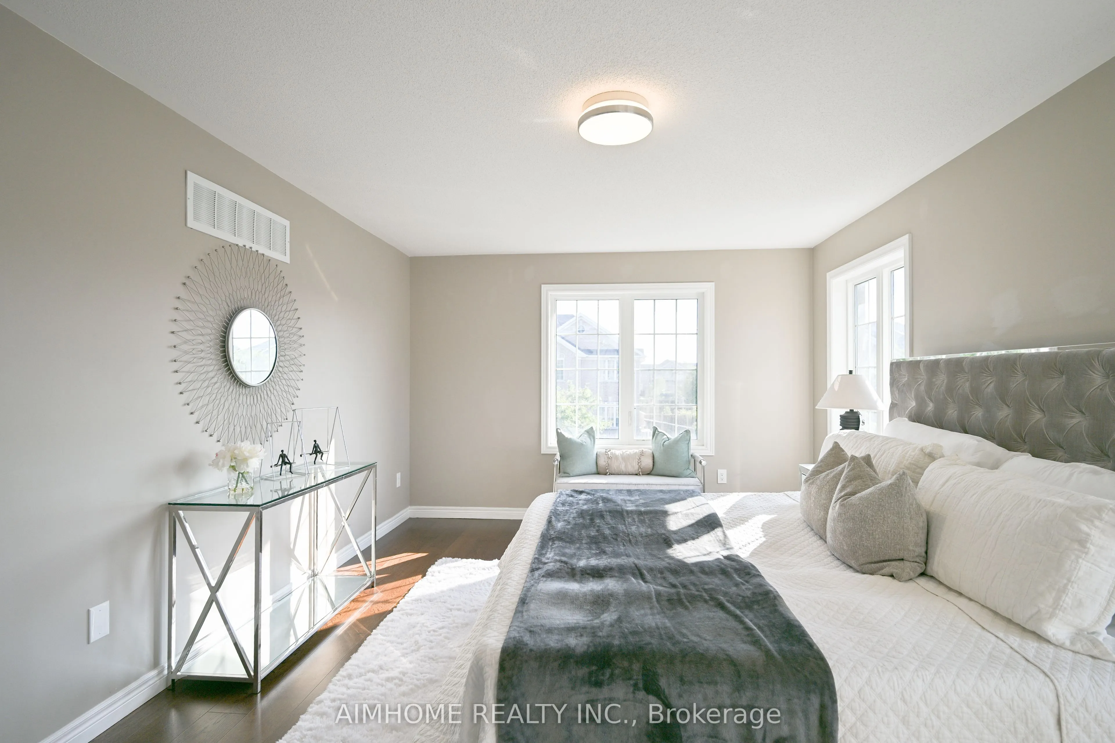 116 Landsdown Crescent