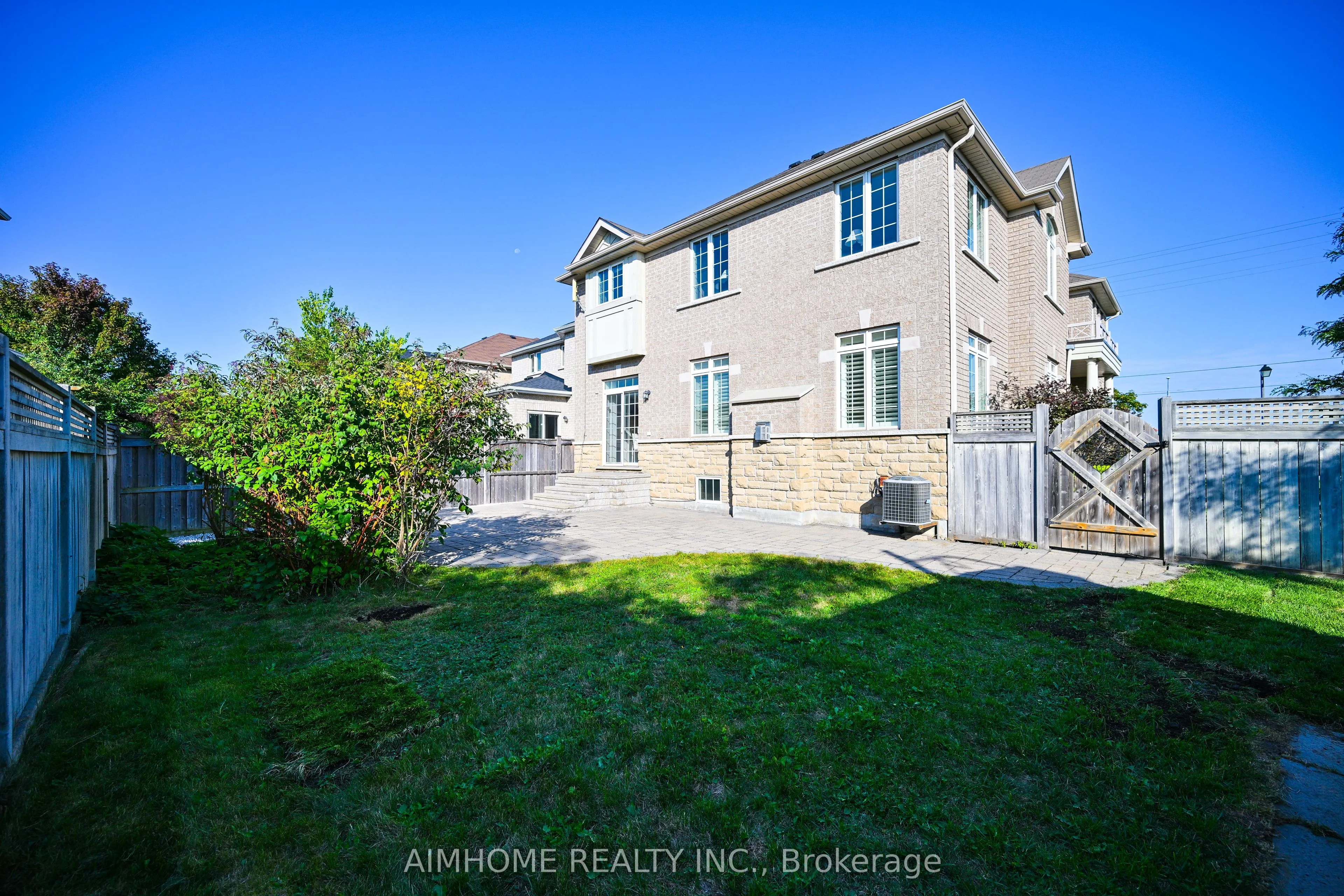 116 Landsdown Crescent