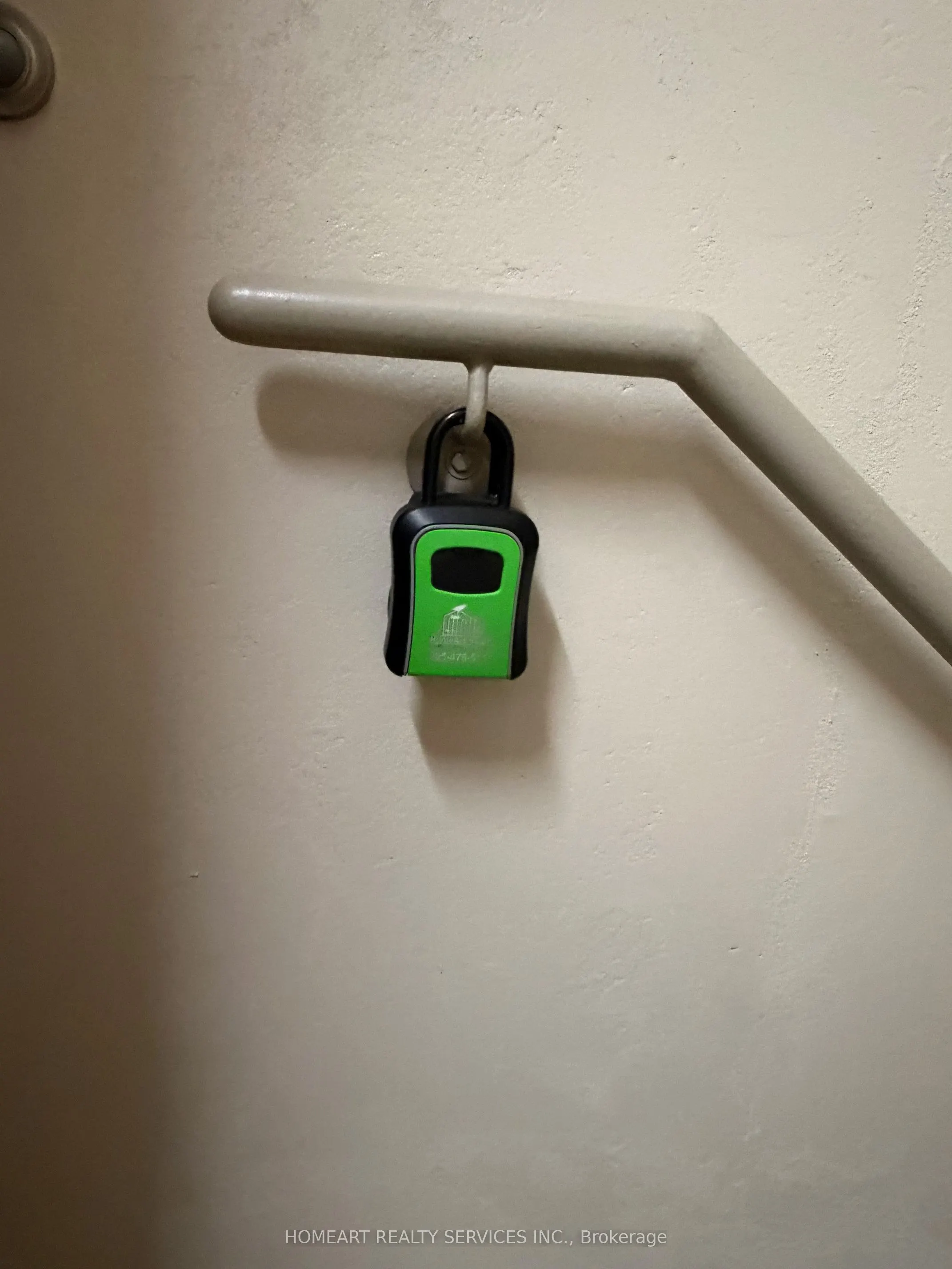 23 Oneida Crescent, #LPH5