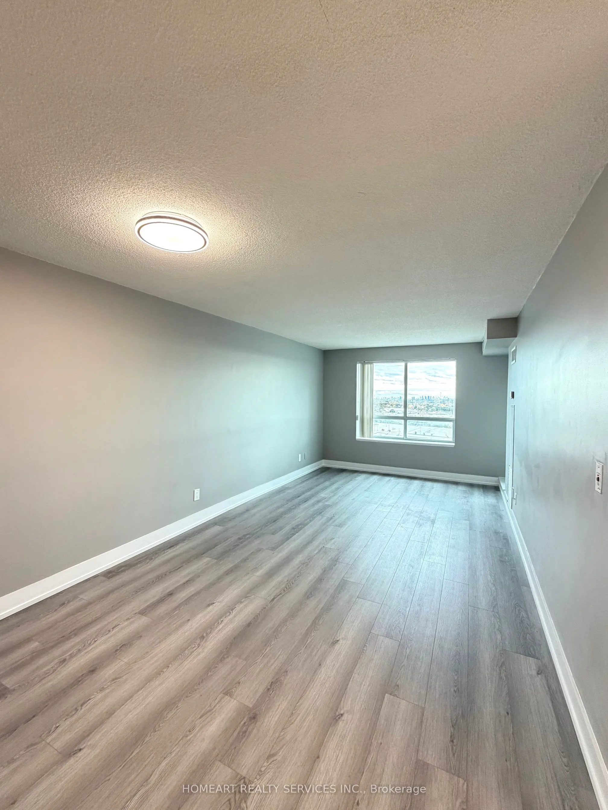 23 Oneida Crescent, #LPH5