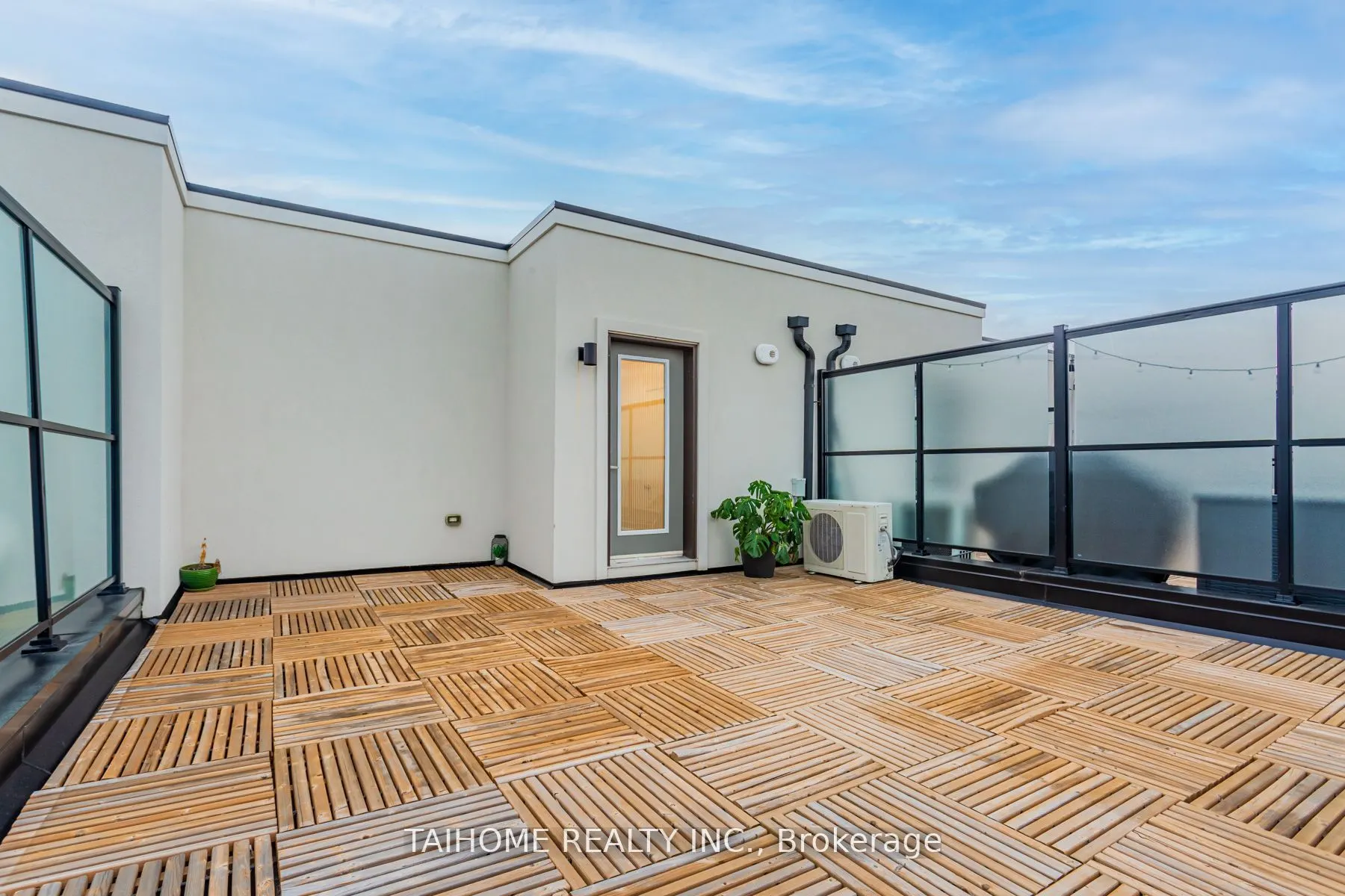 400 Alex Gardner Circle, #74