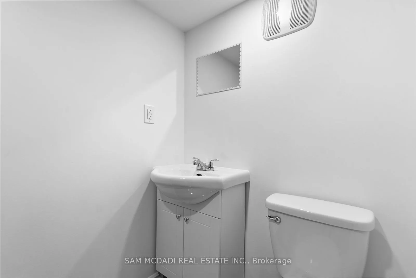 23 Manordale Crescent