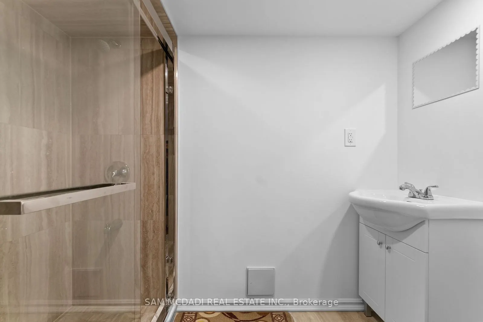 23 Manordale Crescent