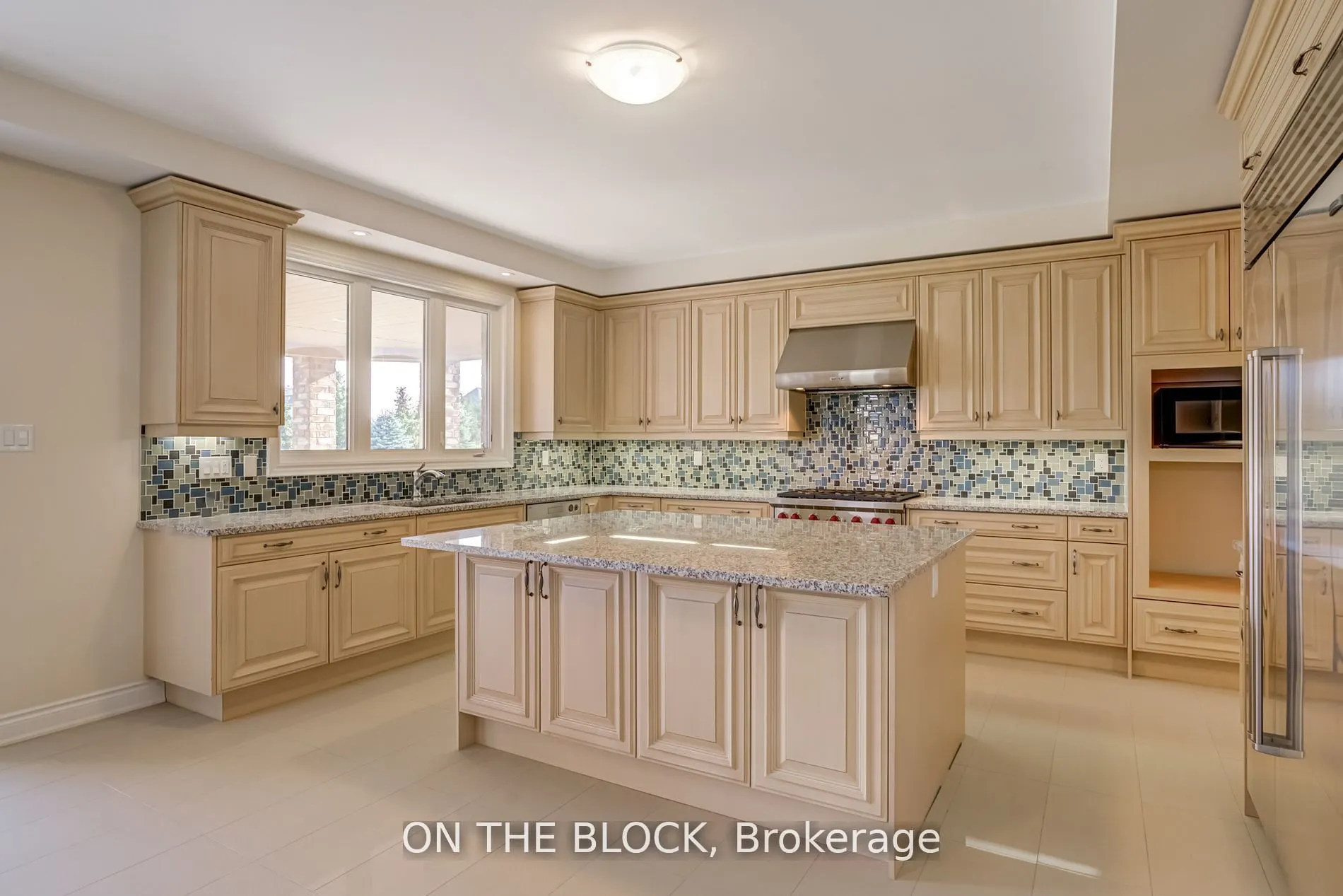 24 Whitewood Drive