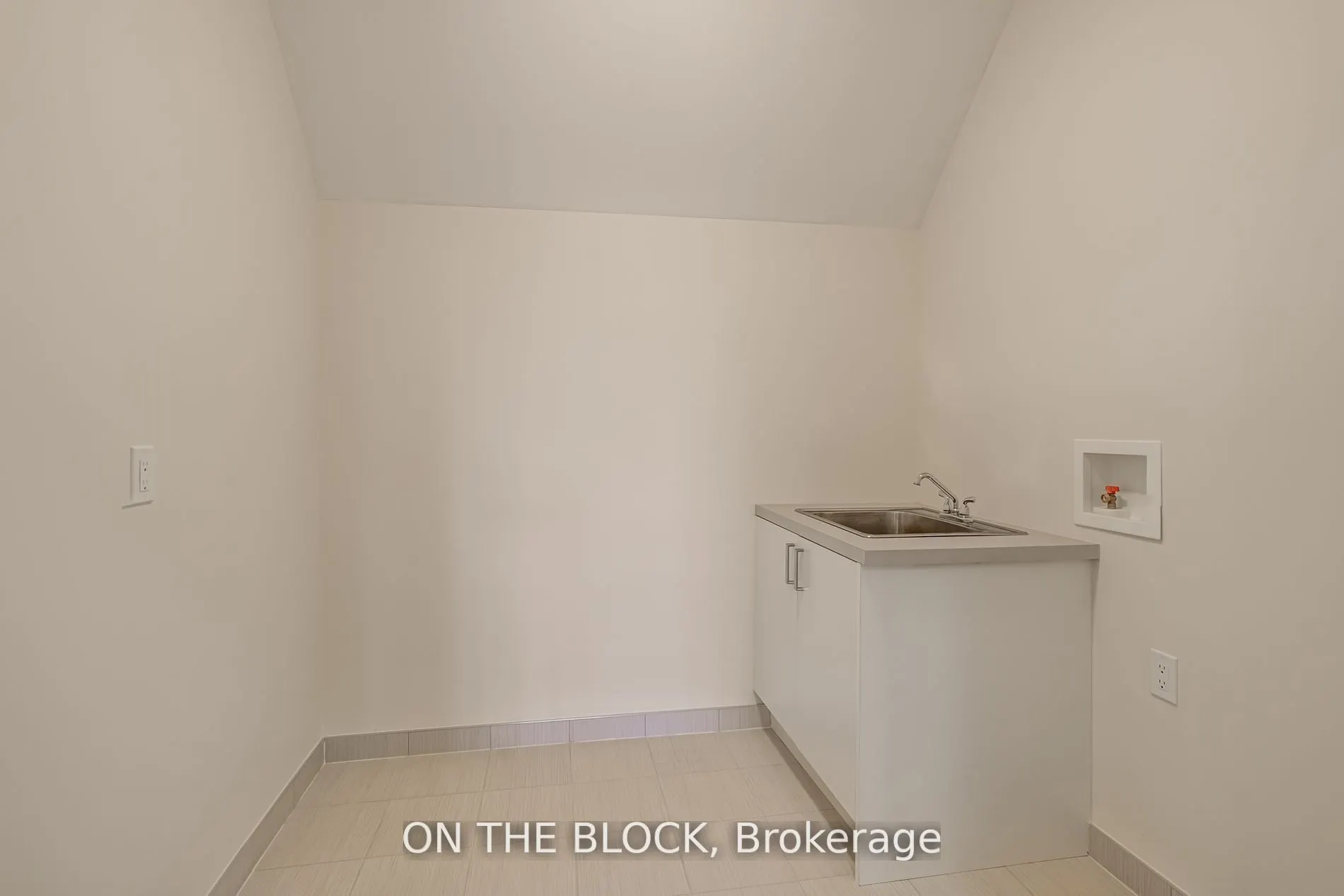 24 Whitewood Drive