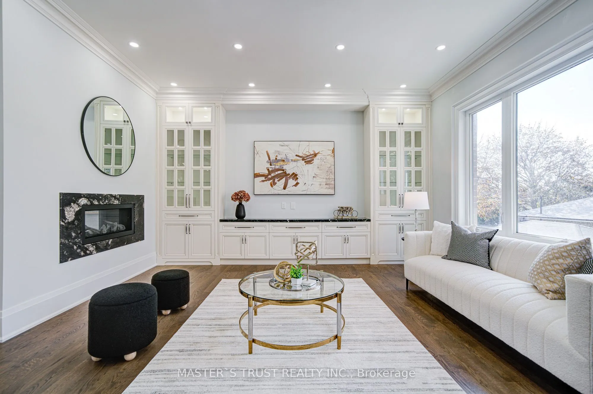 36 Sussex Avenue