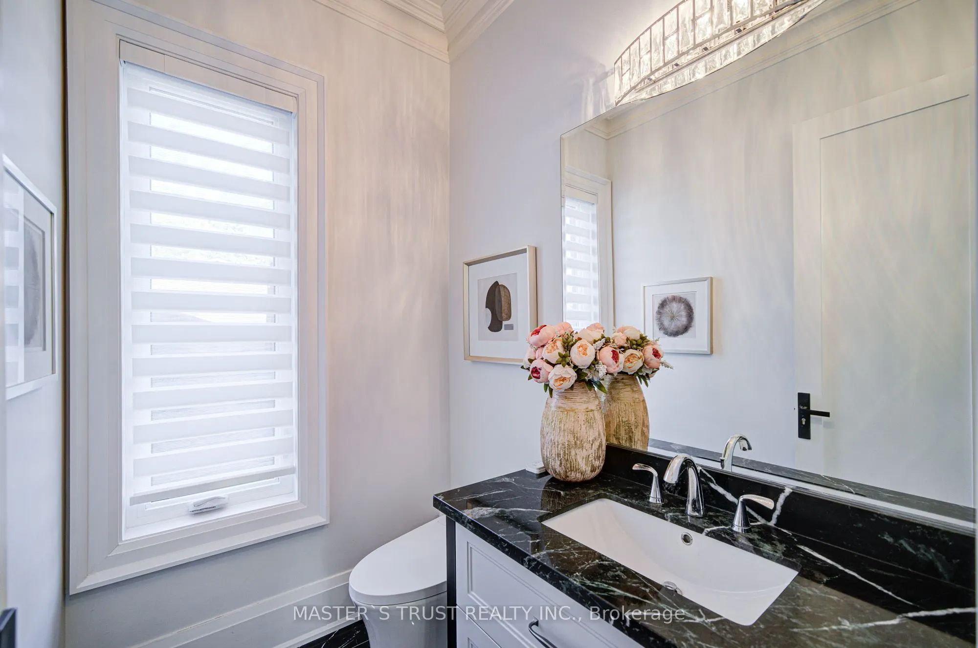 36 Sussex Avenue