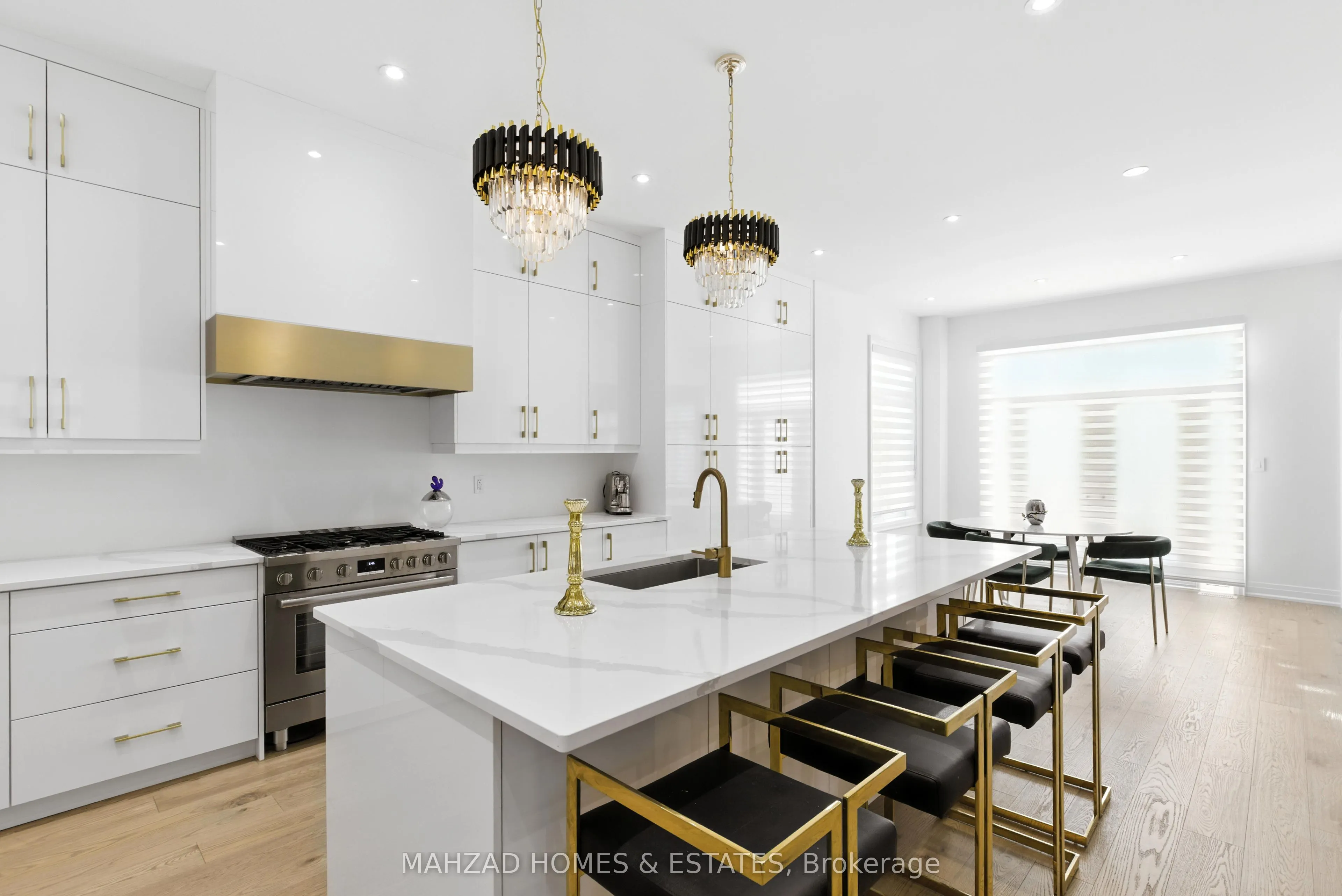 18 Casavant Court