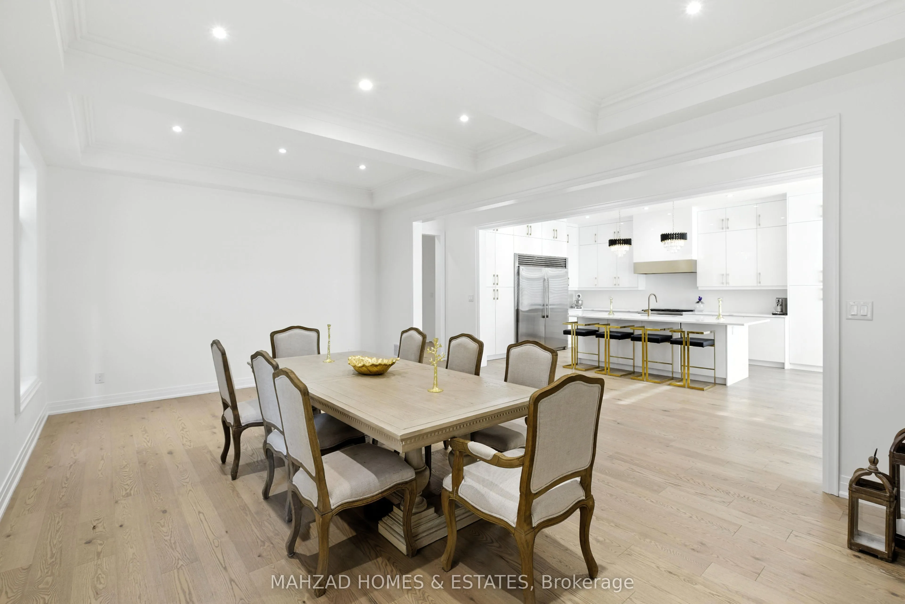 18 Casavant Court