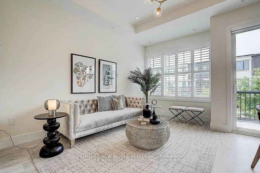25 Sydney Circle