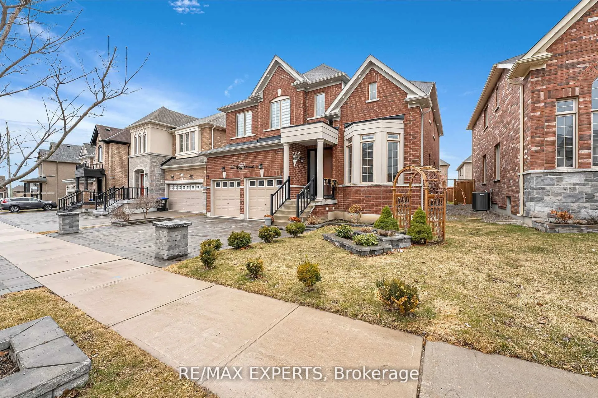 95 Selby Crescent