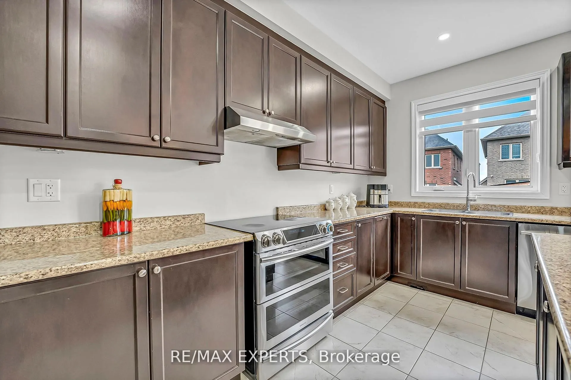 95 Selby Crescent