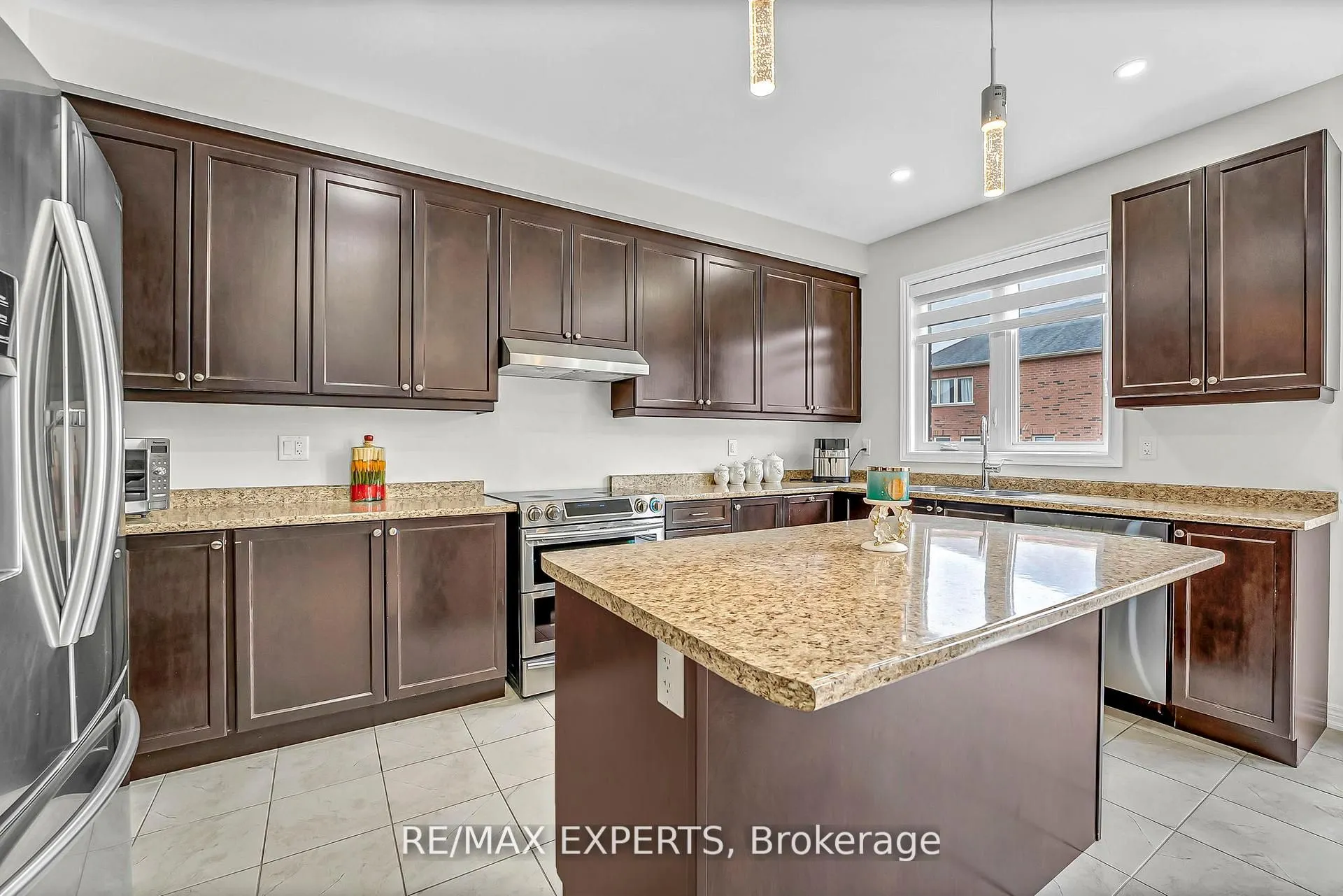 95 Selby Crescent