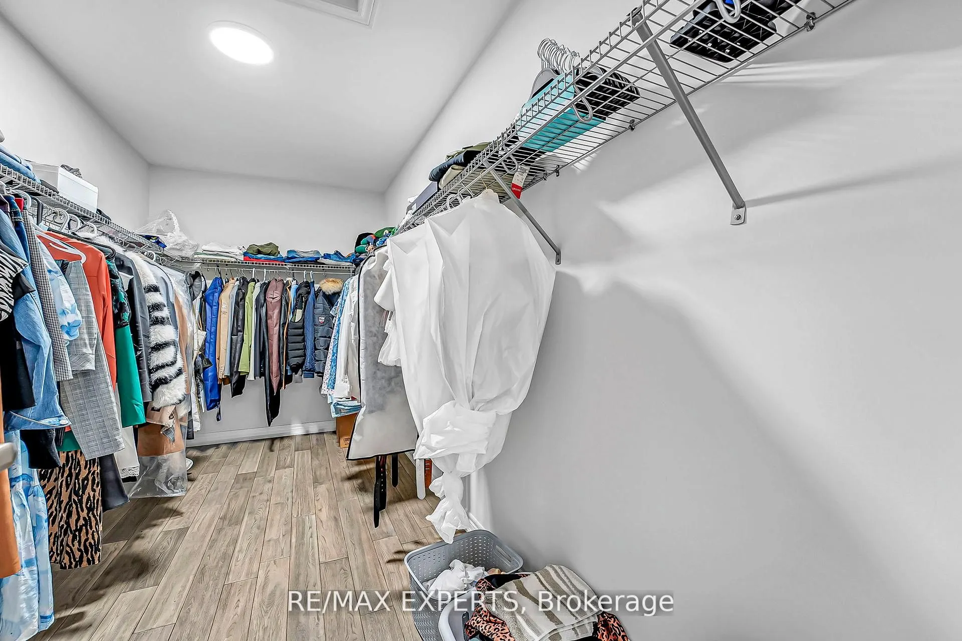95 Selby Crescent
