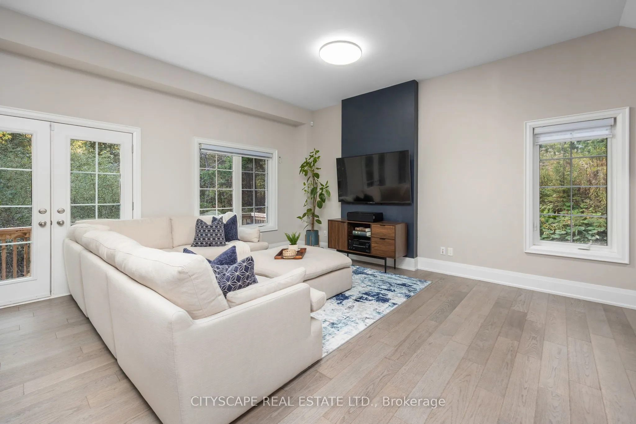 74 Old Bloomington Road #4