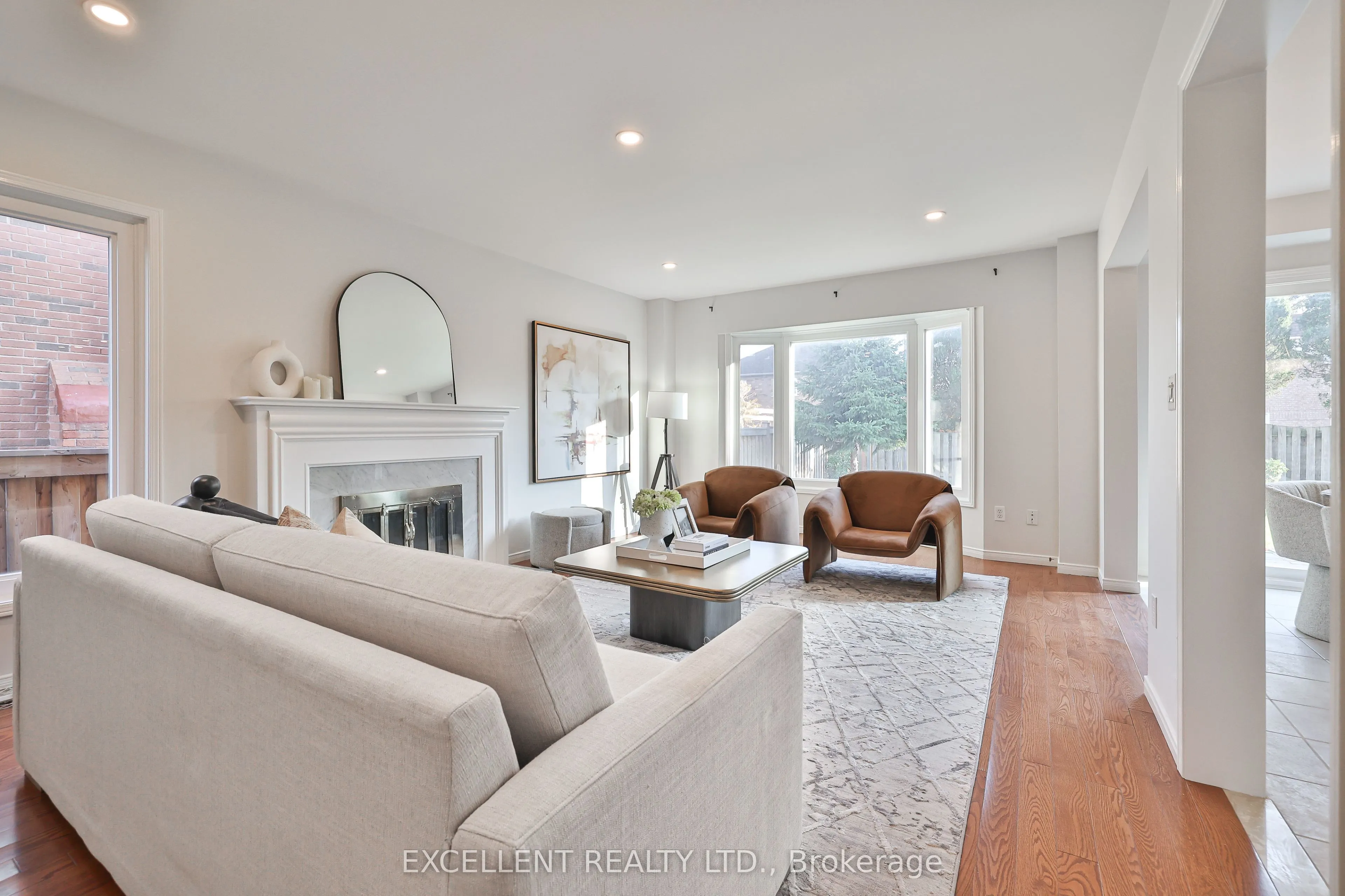 17 Charrington Crescent