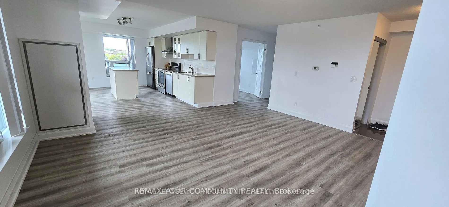 75 Norman Bethune Avenue #317