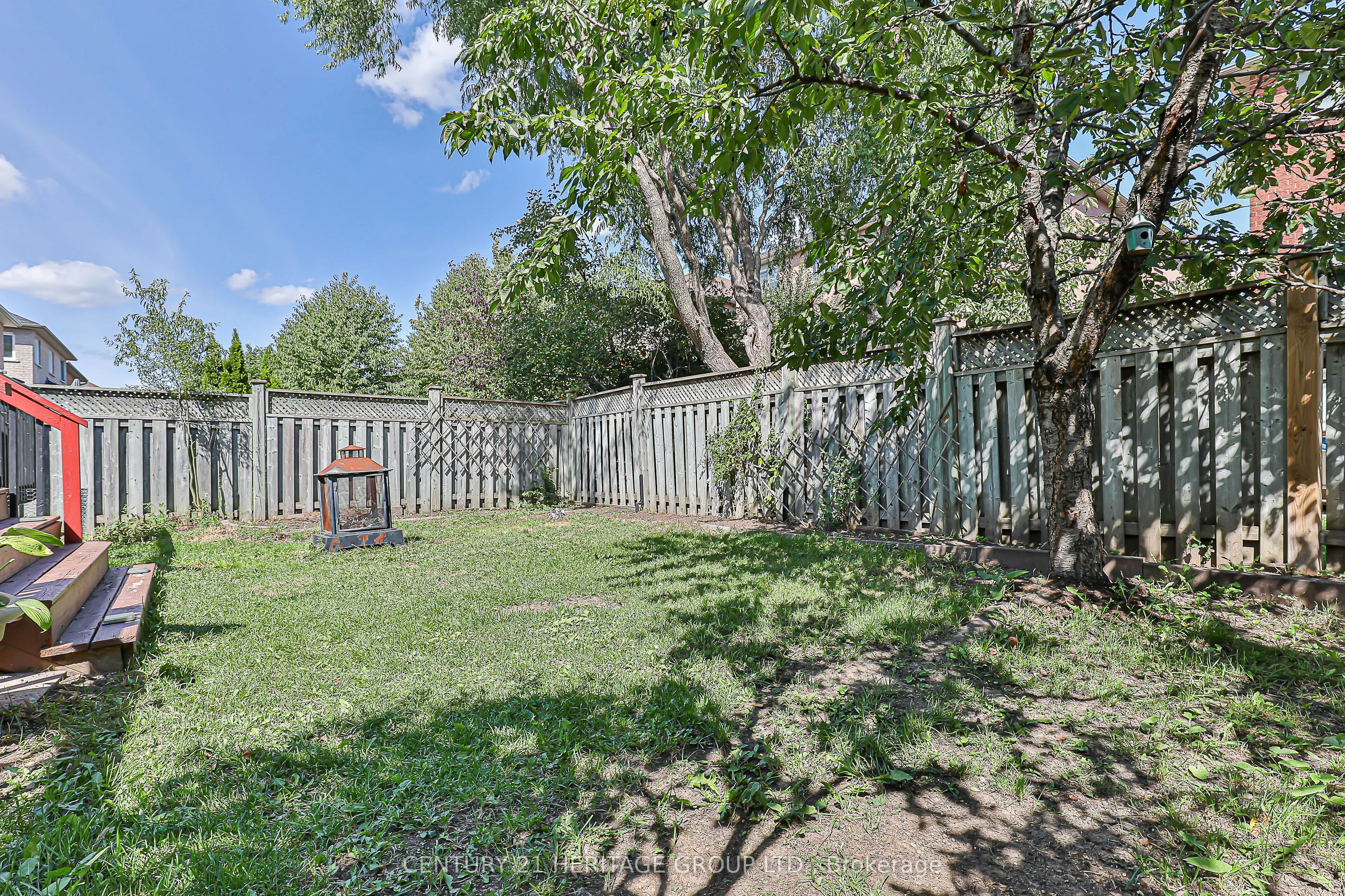 29 Eminence Road