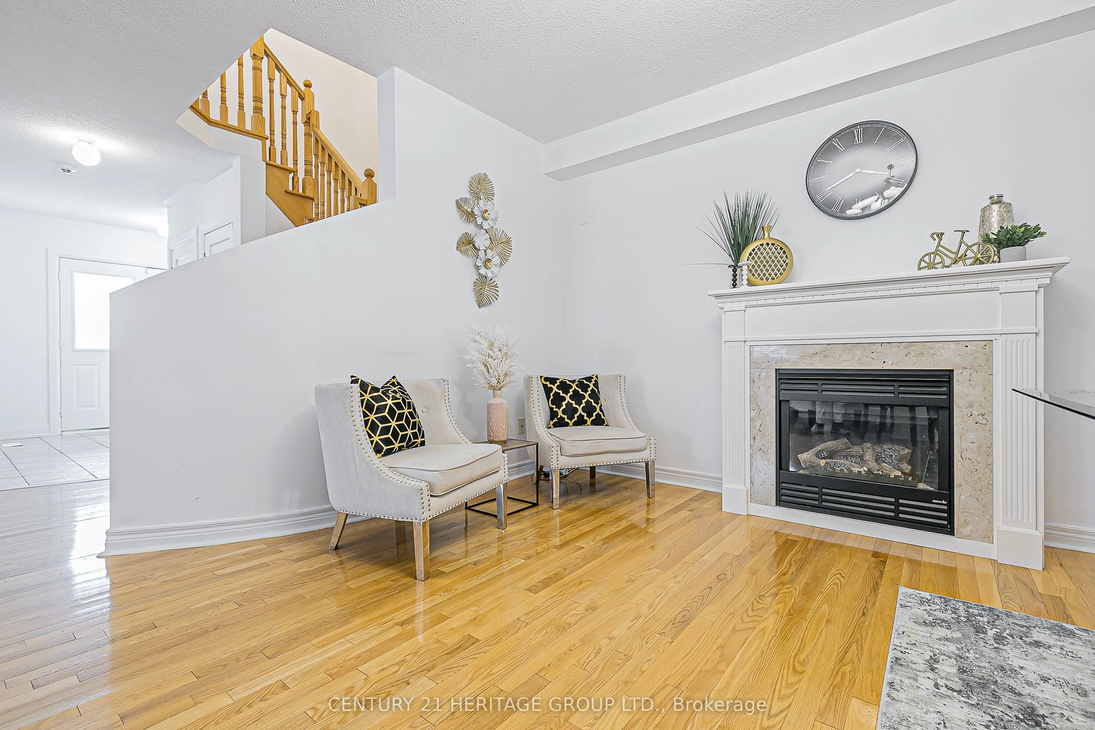 29 Eminence Road
