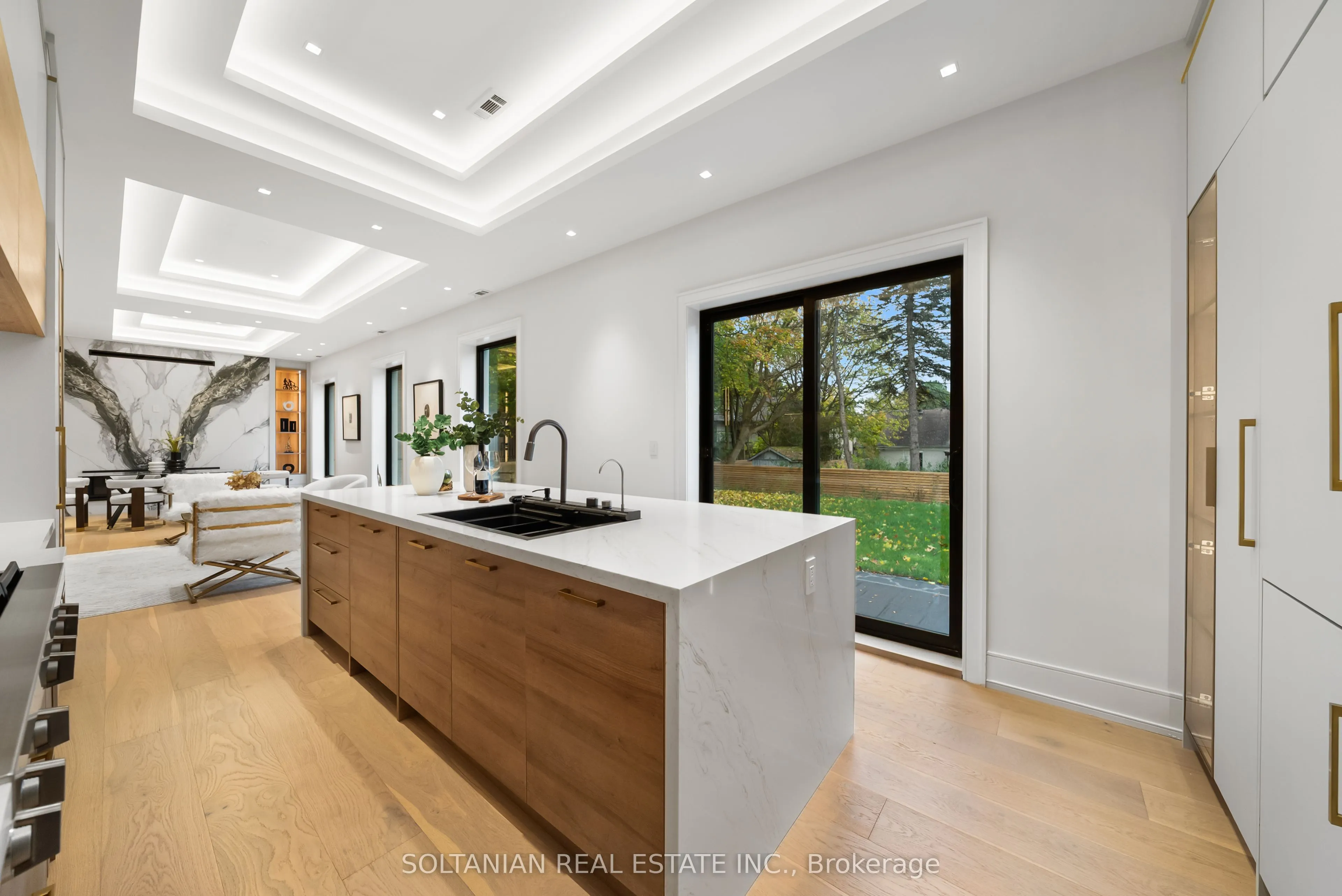 98 Babcombe Drive