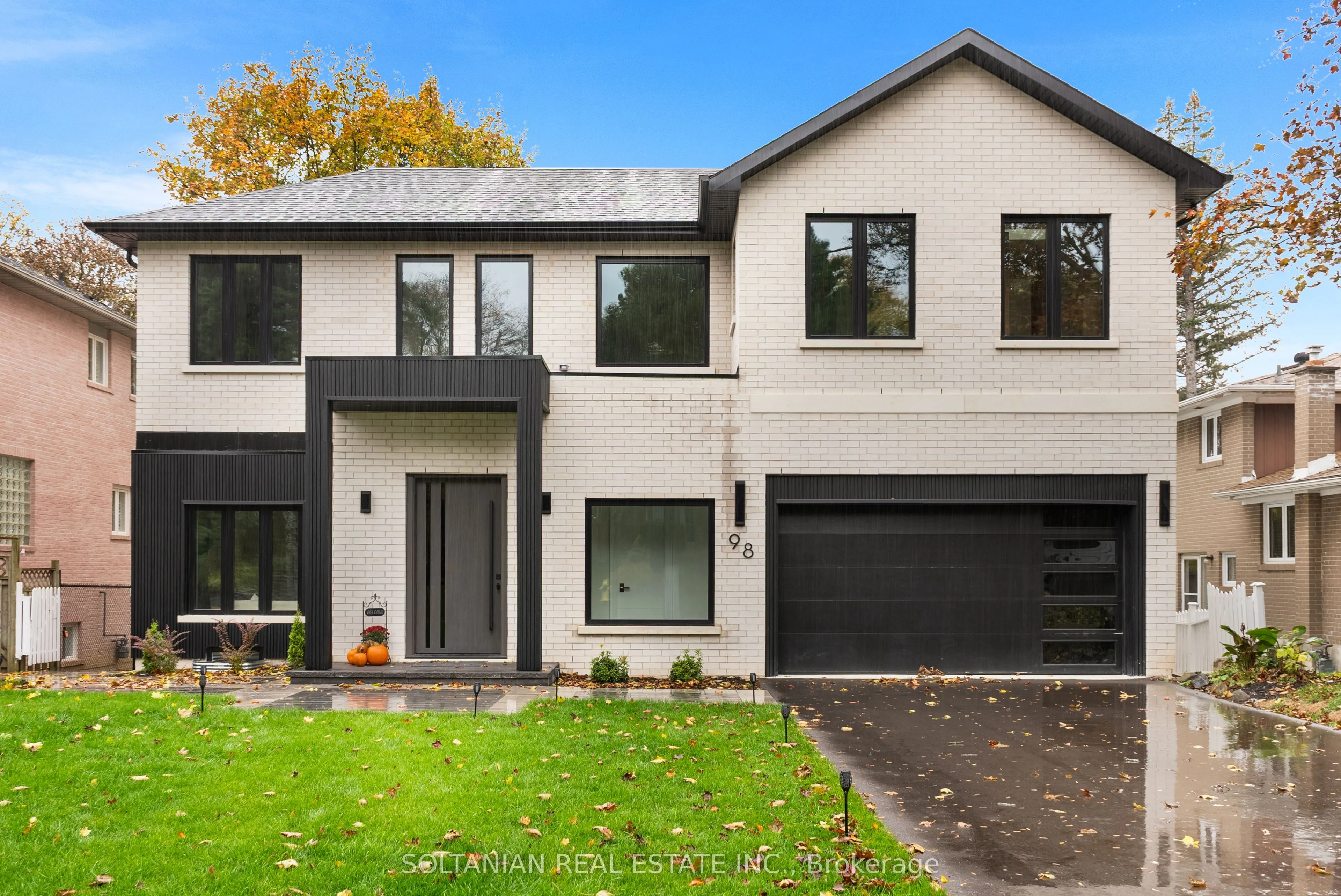 98 Babcombe Drive