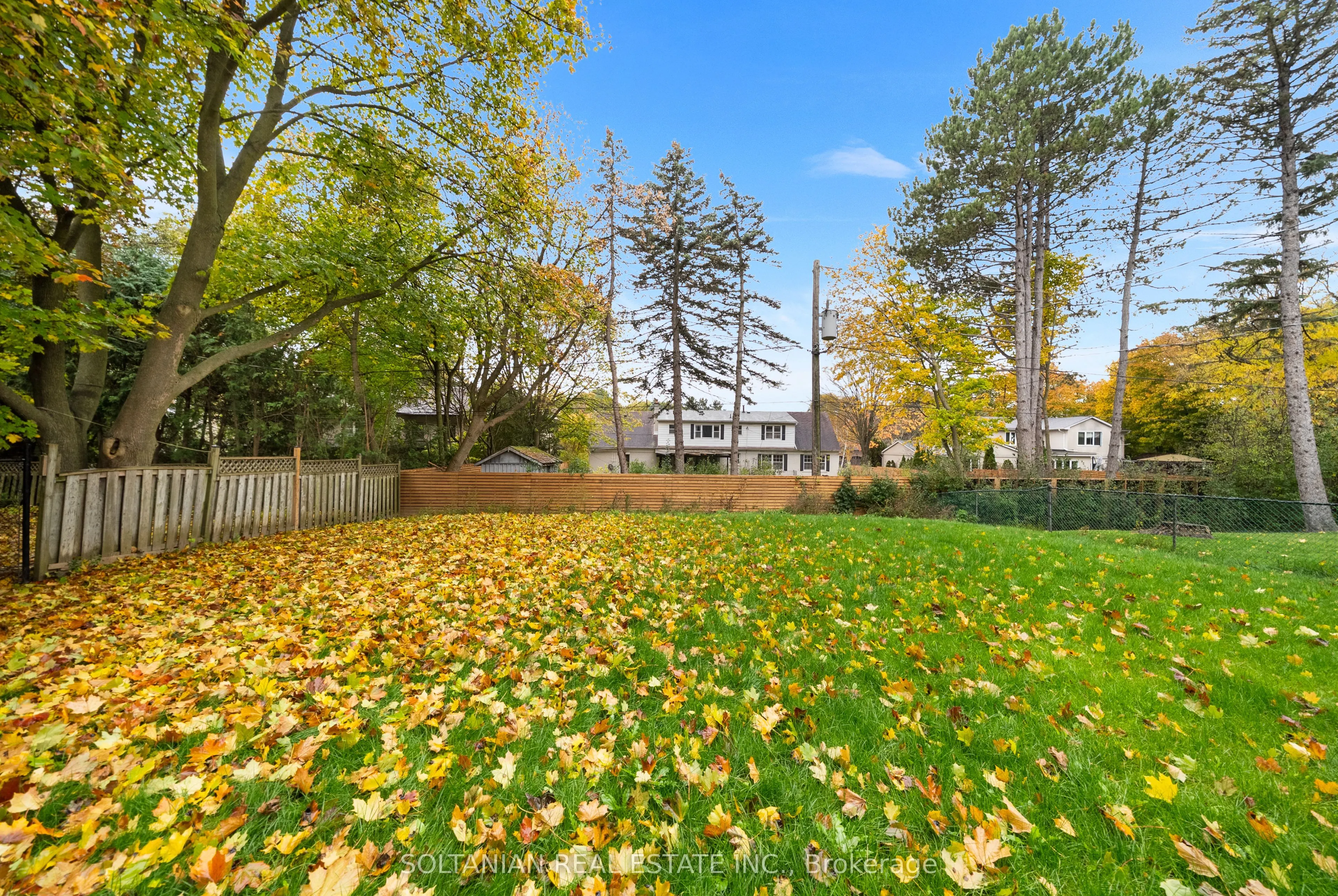 98 Babcombe Drive