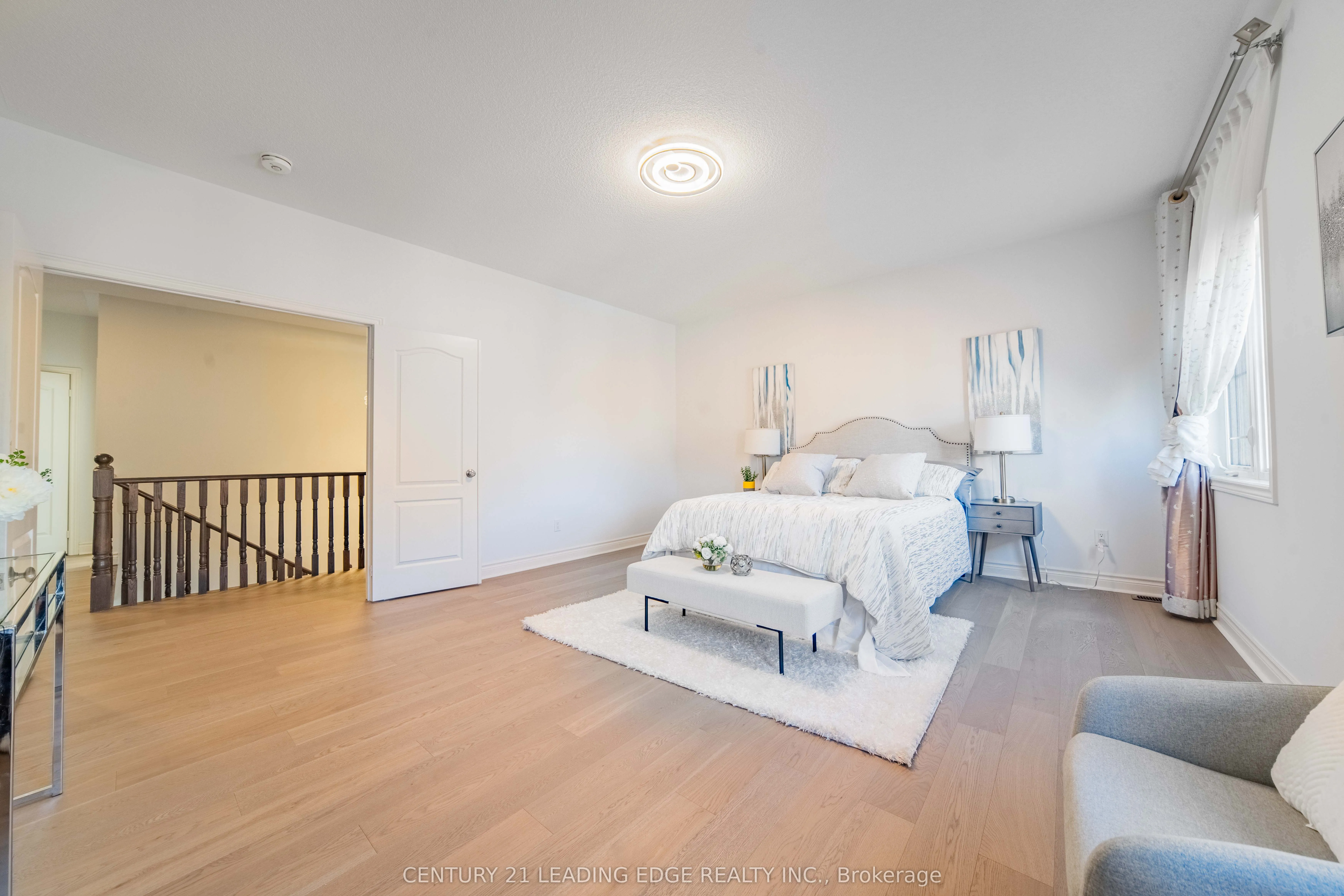 63 Ken Sinclair Crescent #42