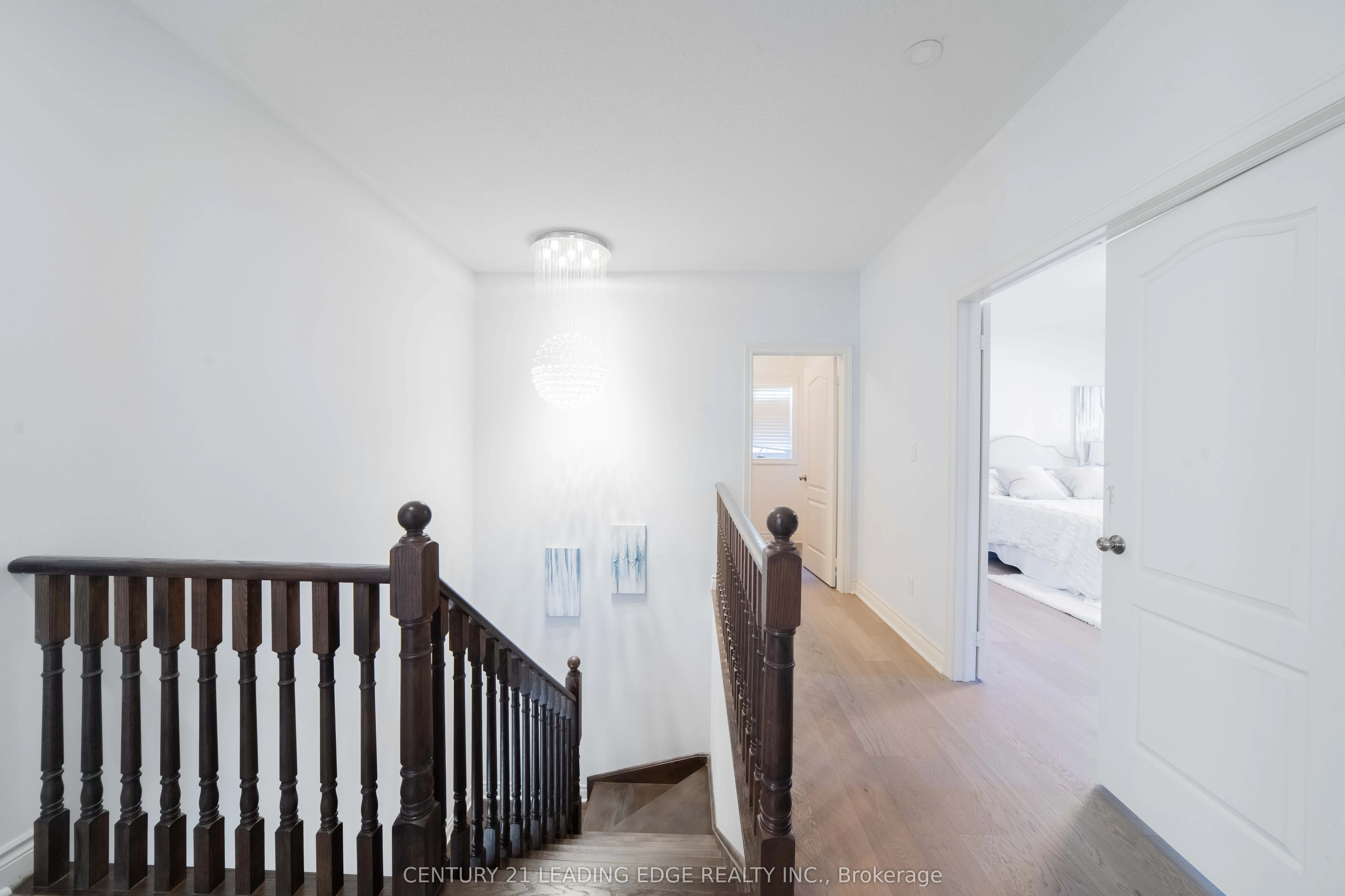 63 Ken Sinclair Crescent #42