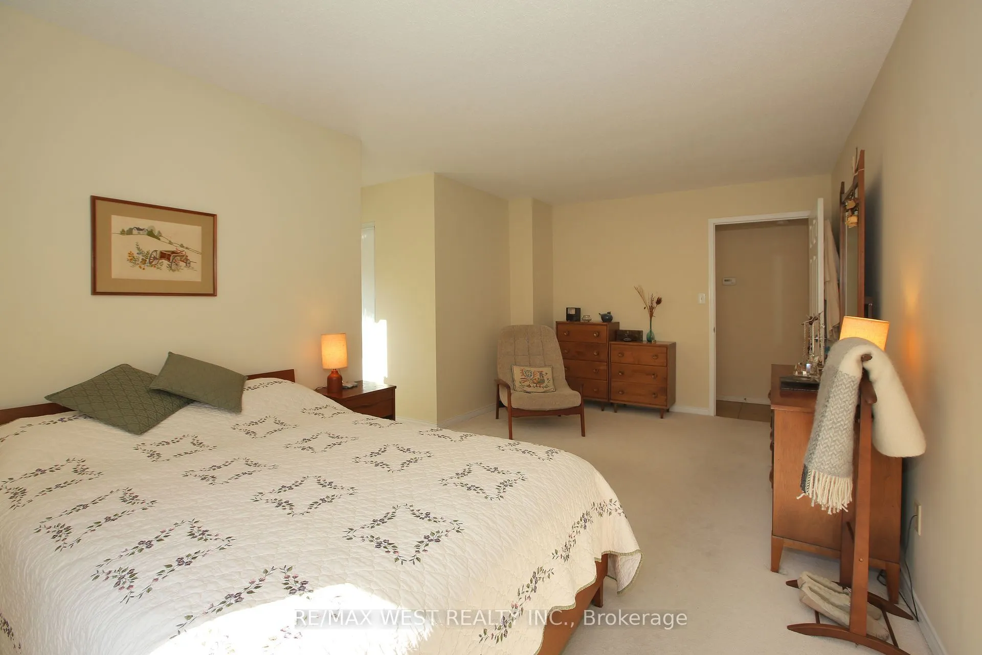 32 Church Street #223