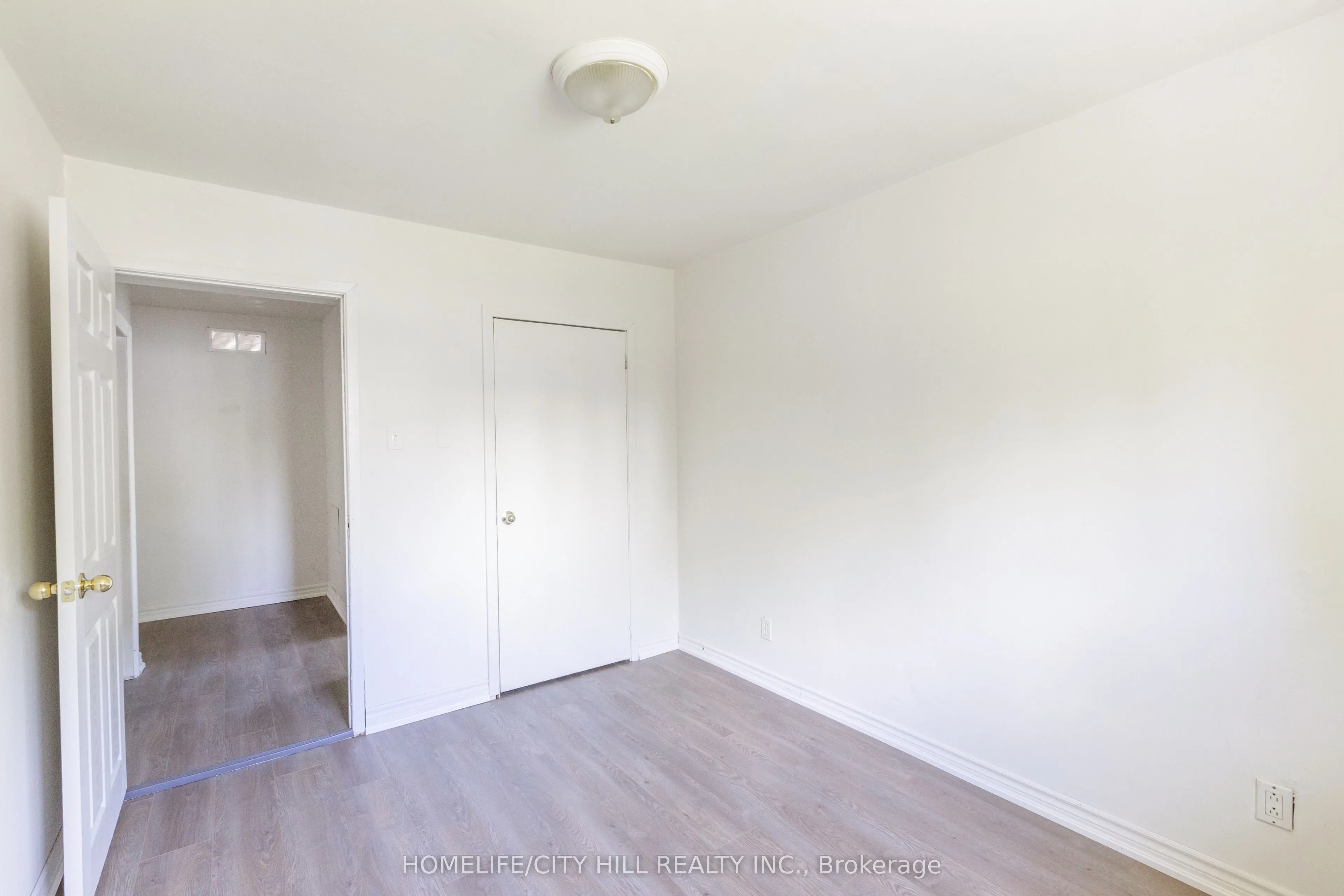 347 Hollywood Drive
