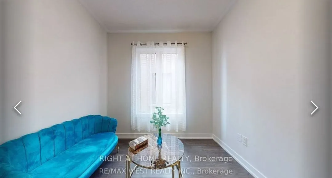 46 Troon Avenue