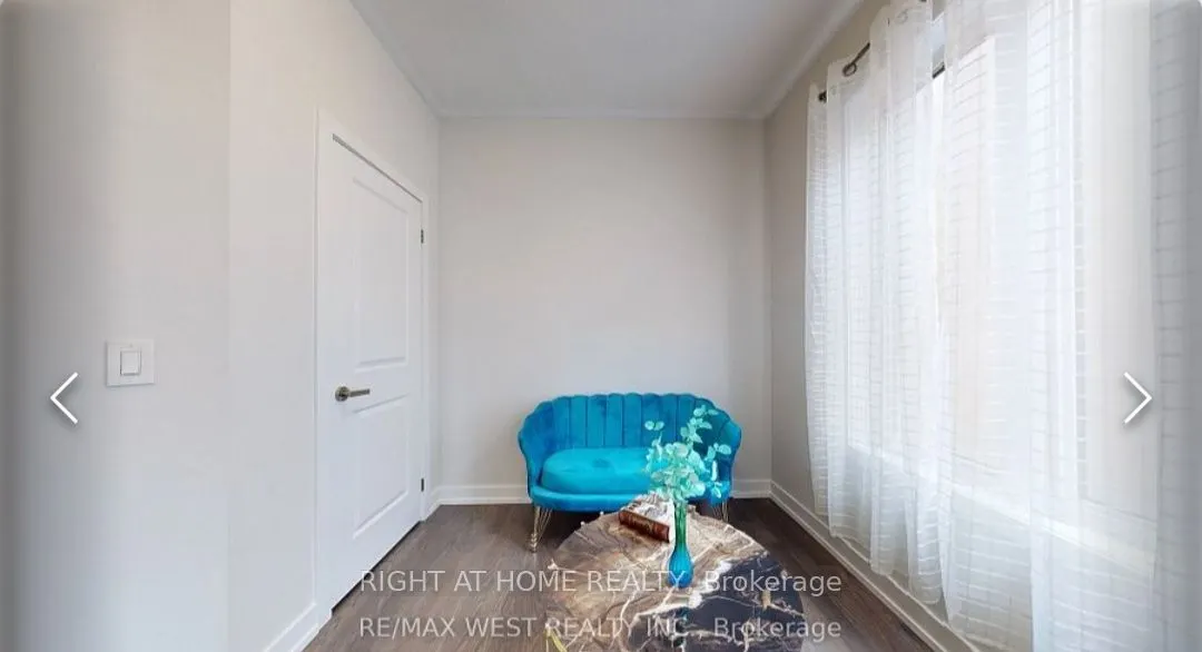 46 Troon Avenue