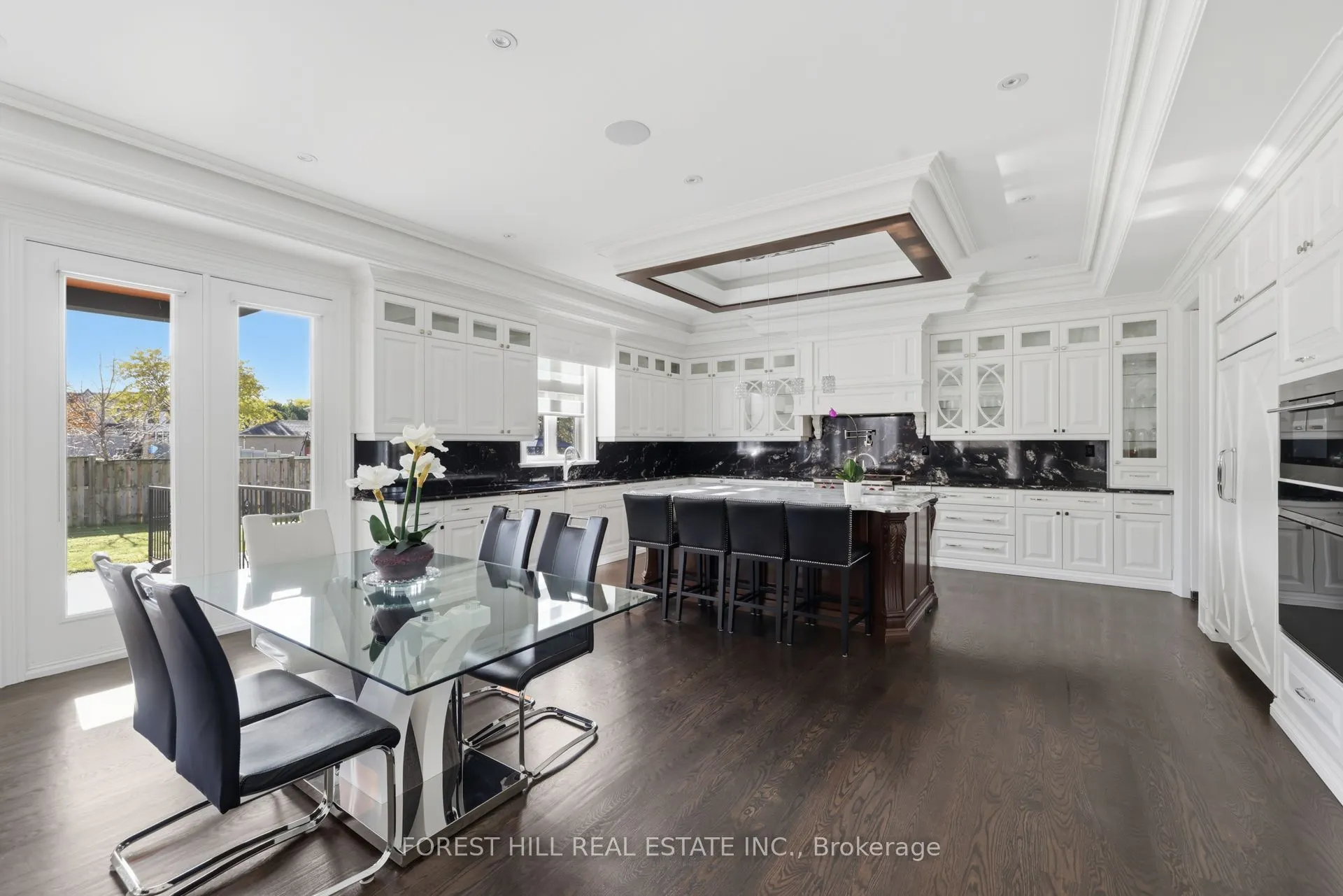 39 Patricia Drive E
