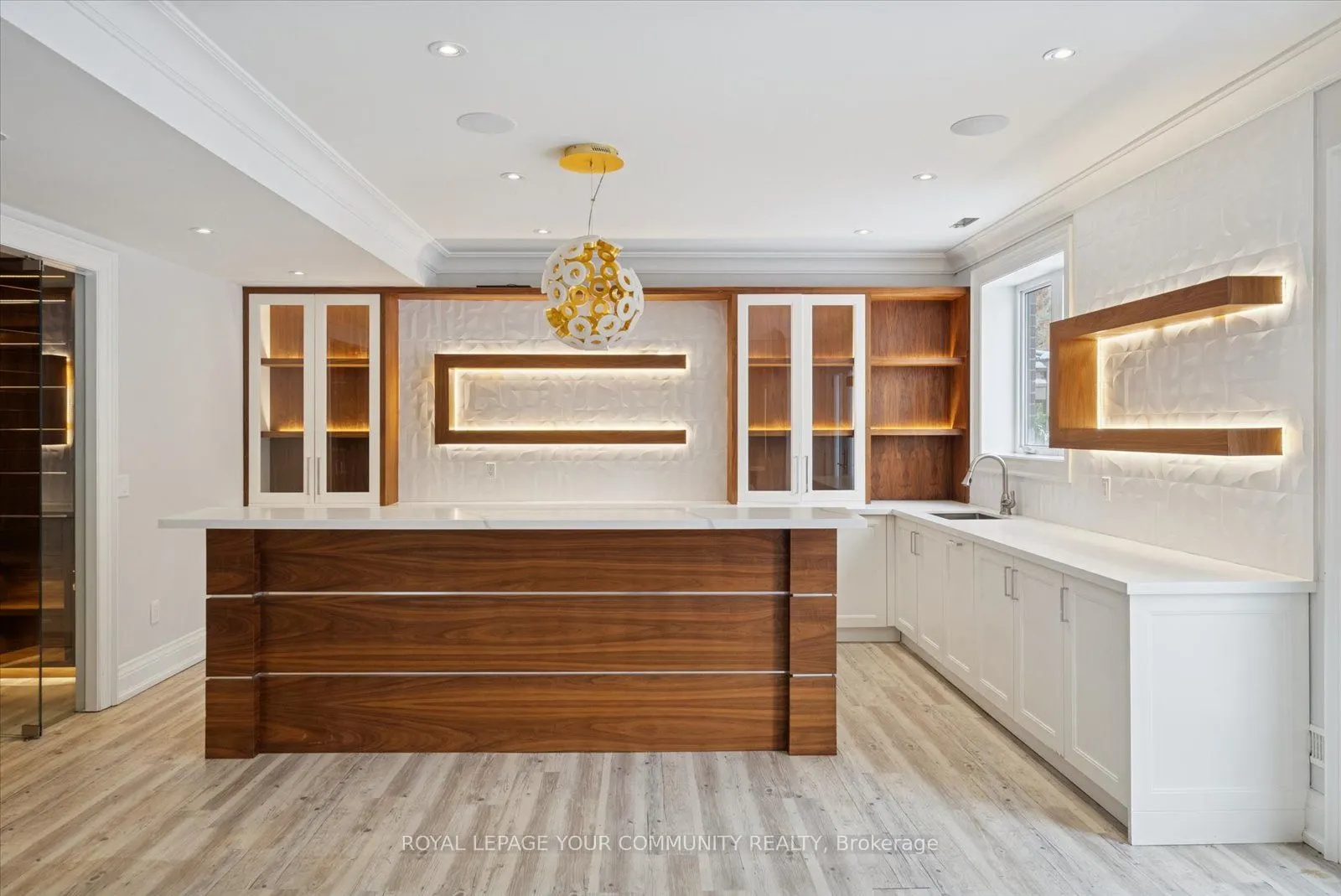 2 Poplar Drive