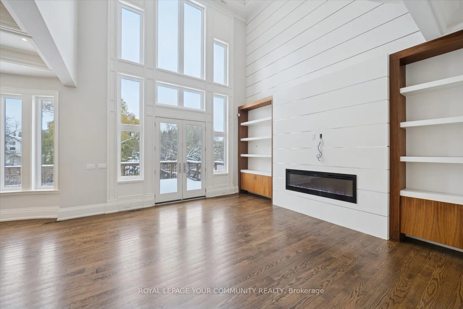 2 Poplar Drive