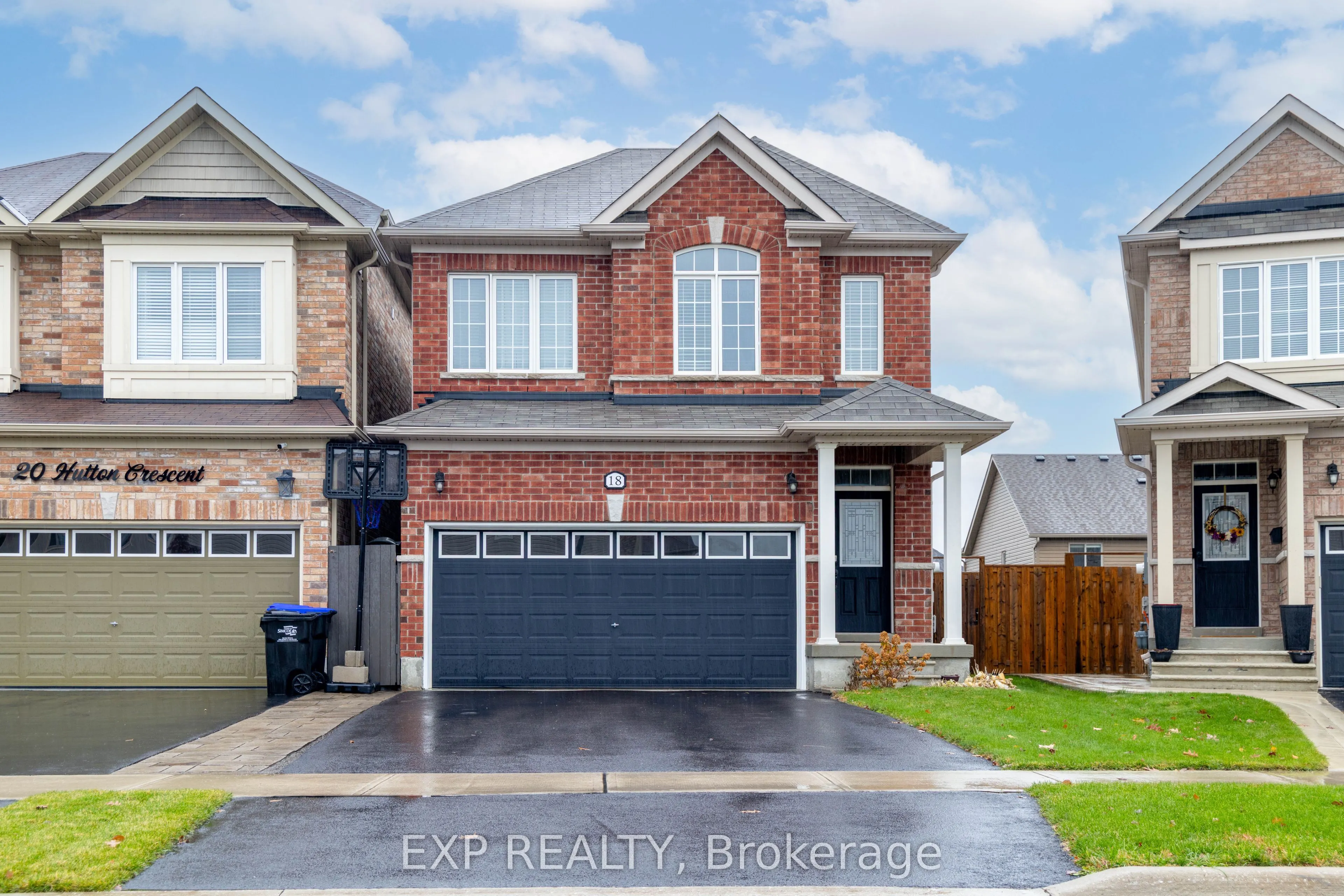 18 Hutton Crescent