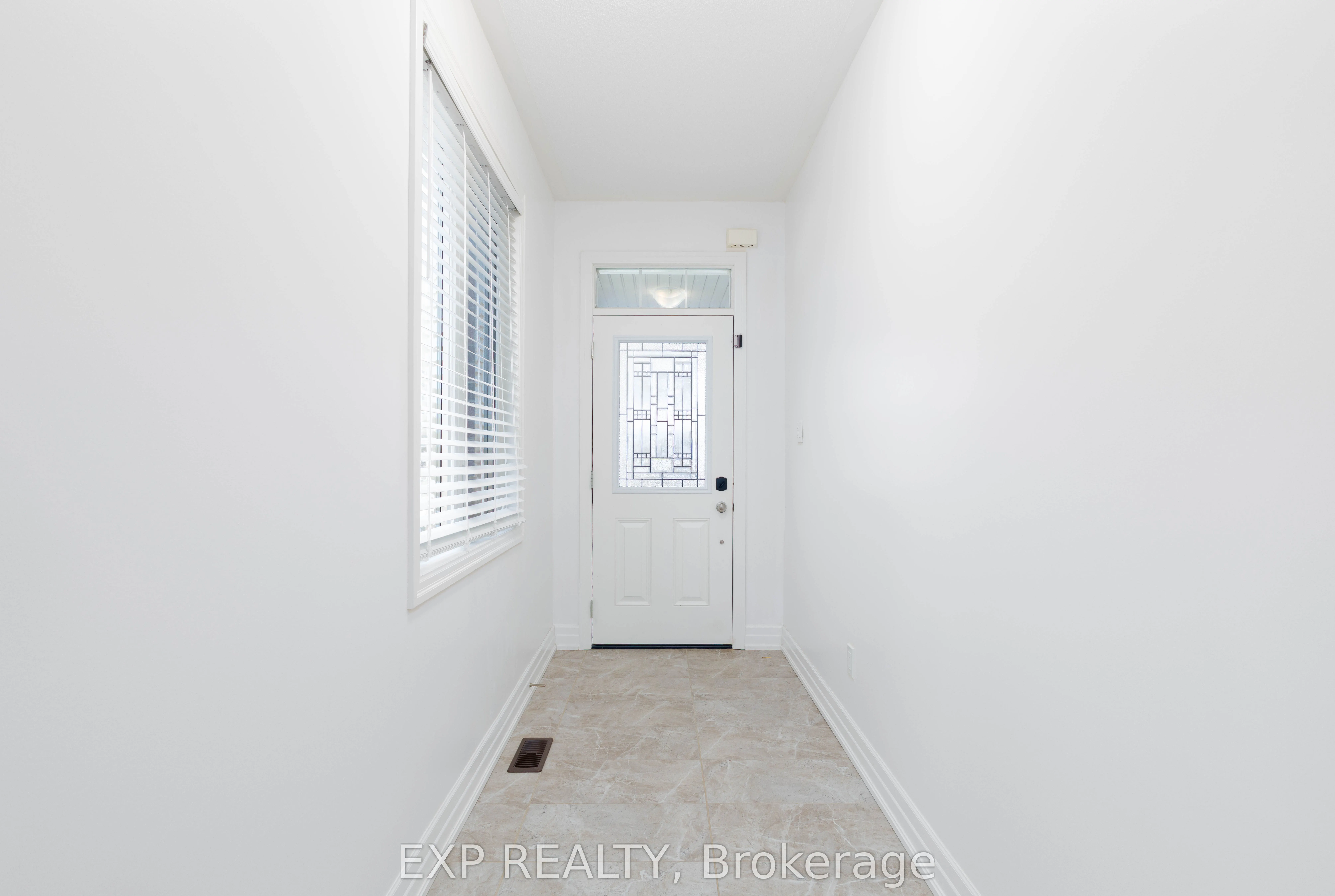 18 Hutton Crescent