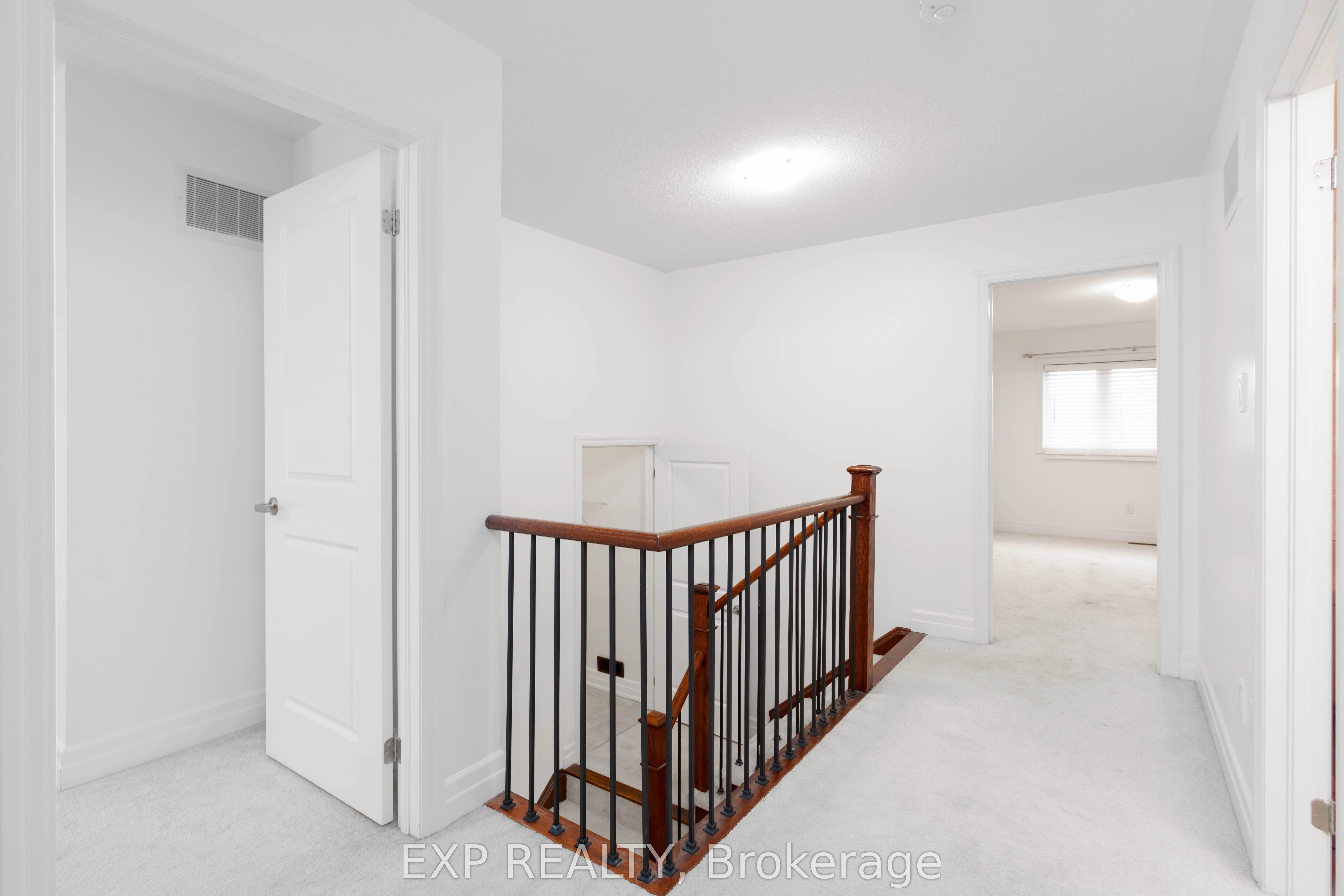 18 Hutton Crescent