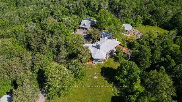4235 17th Side Road