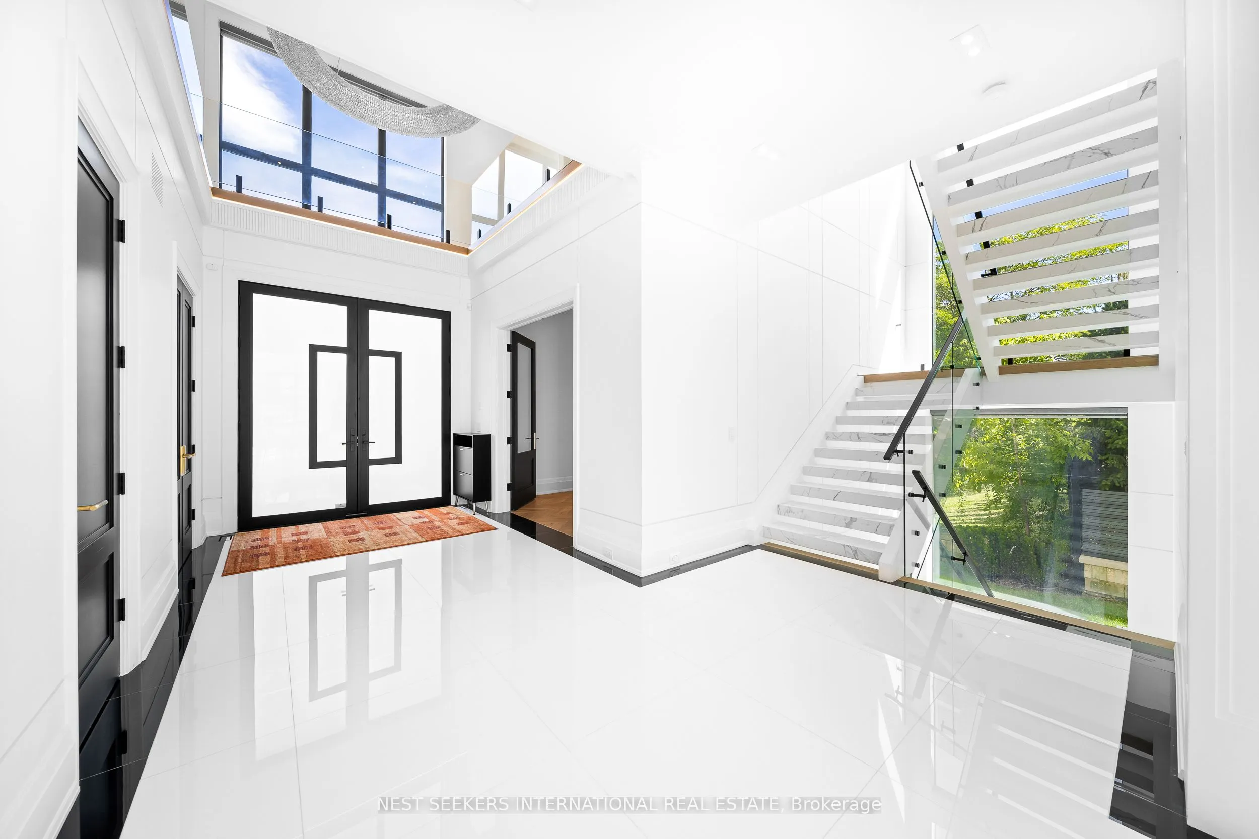 36 Waymar Heights Boulevard