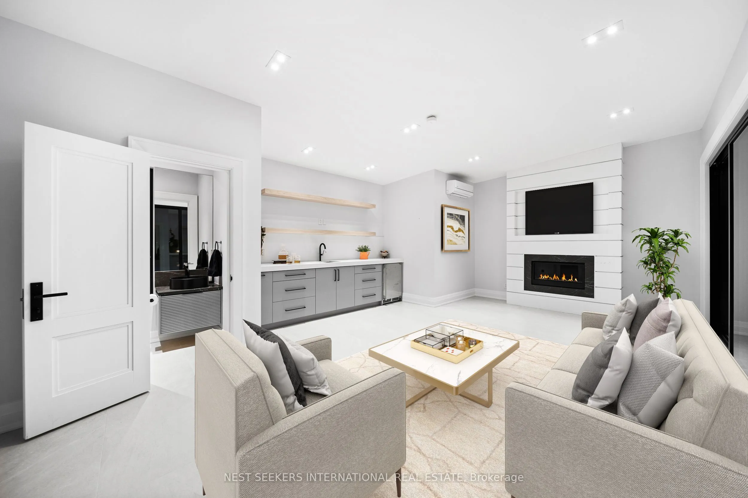 36 Waymar Heights Boulevard
