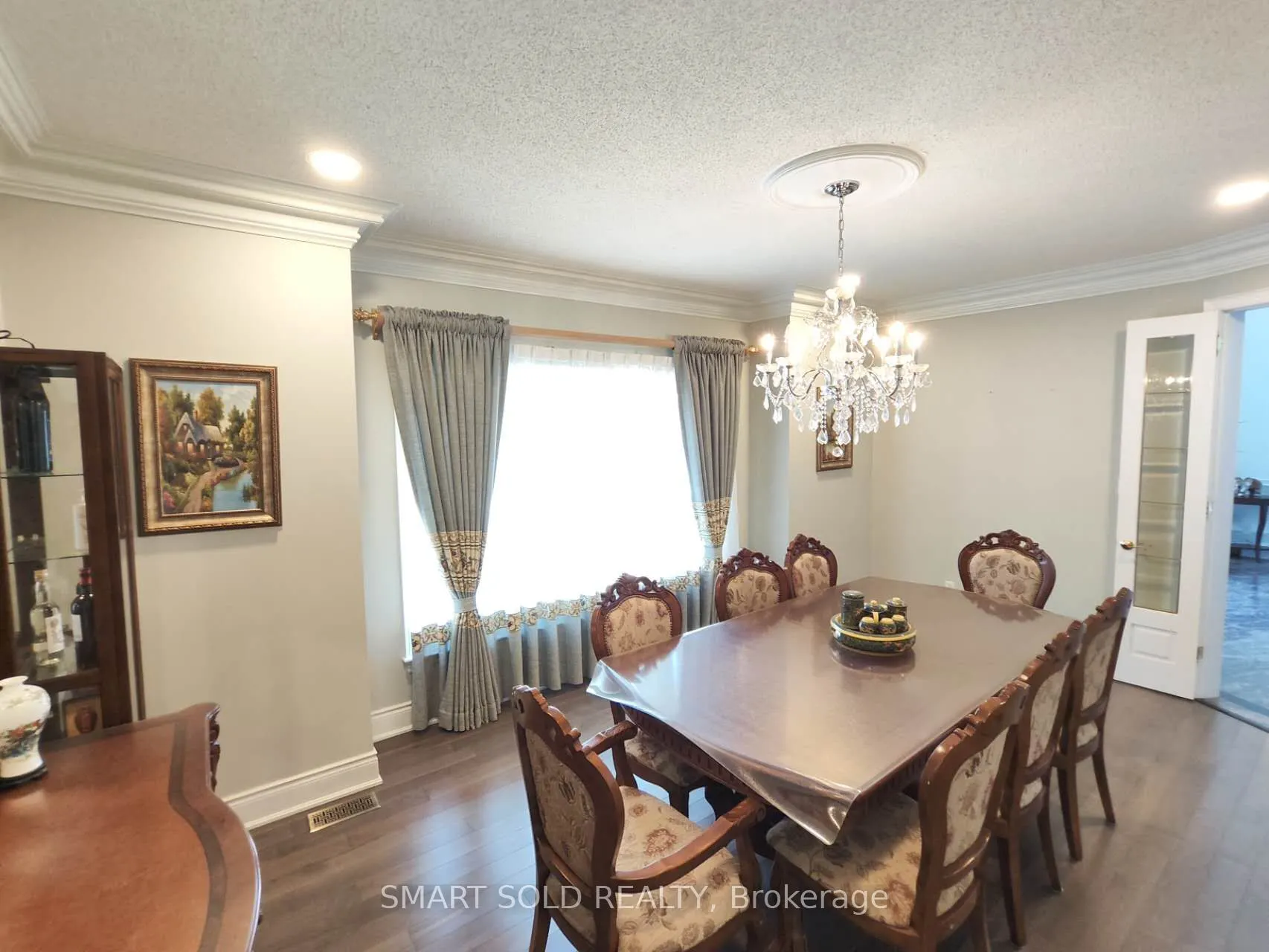 67 Chantilly Crescent