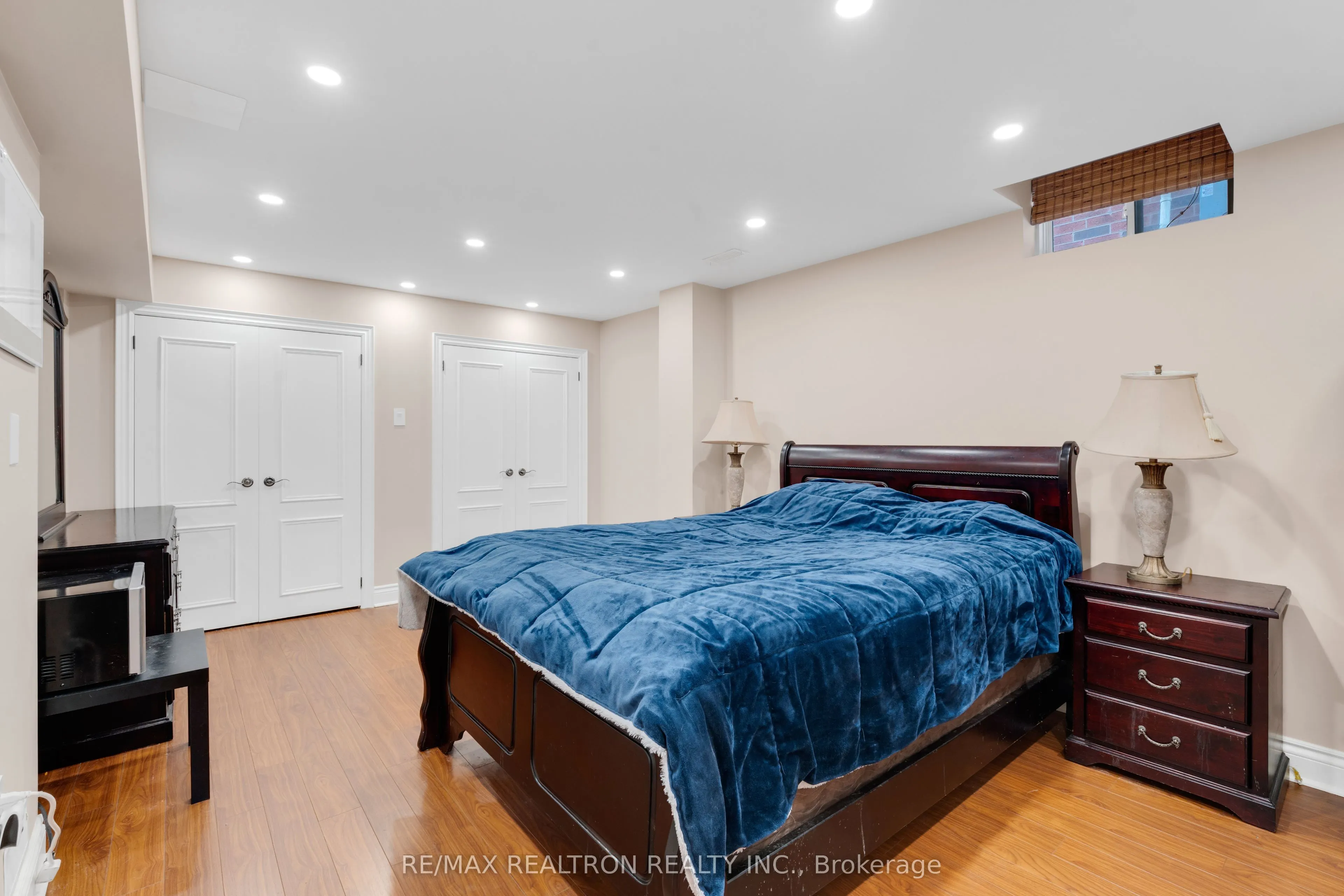 20 Shalom Aleichem Court