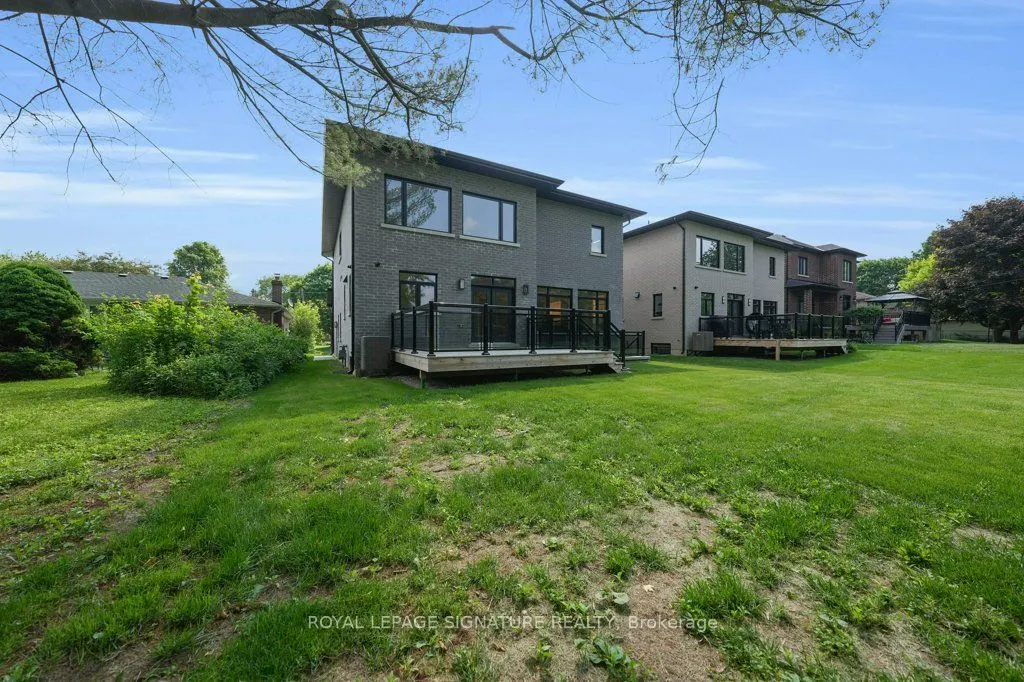92 Howard Road