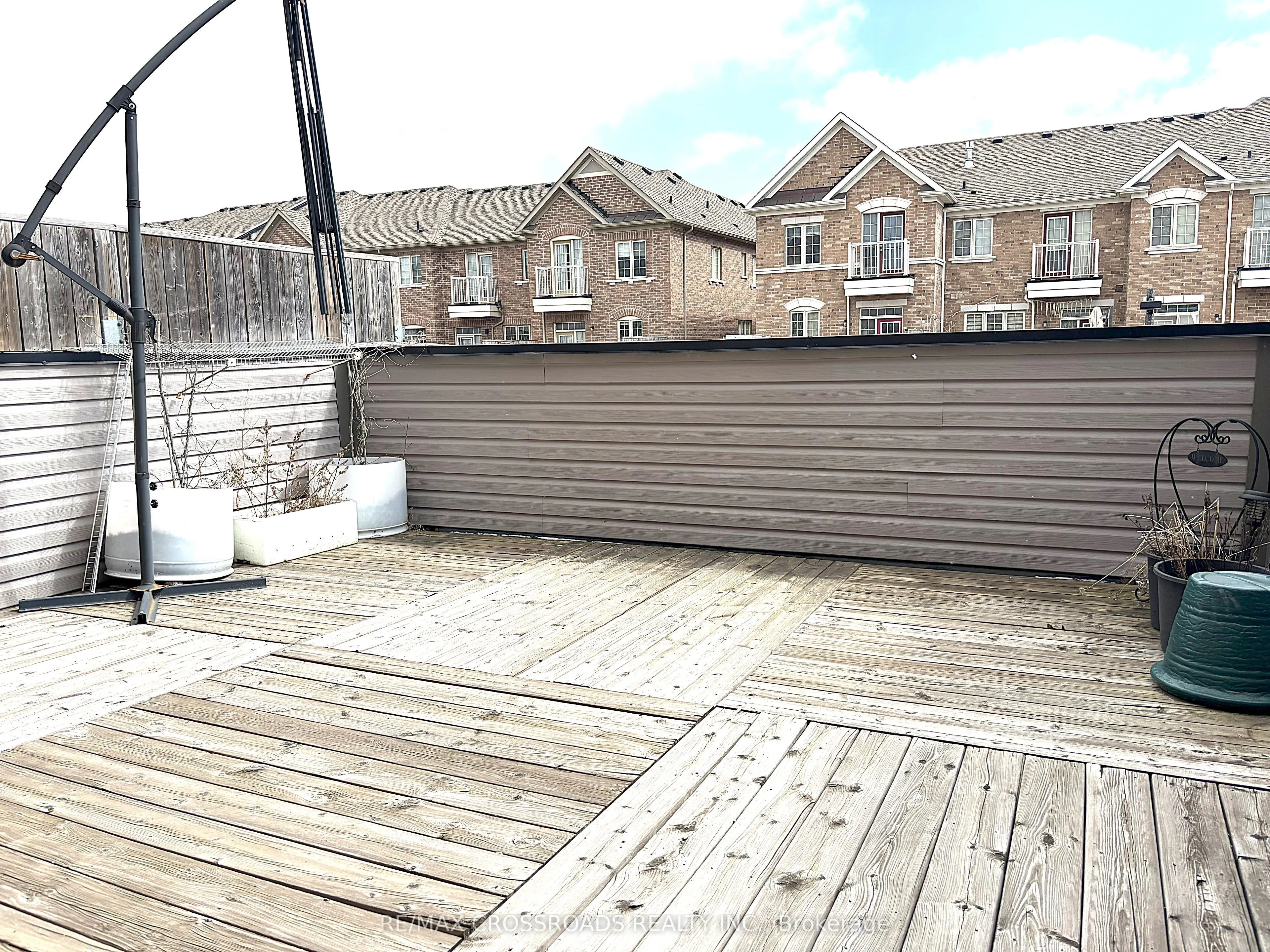 49 Memon Place