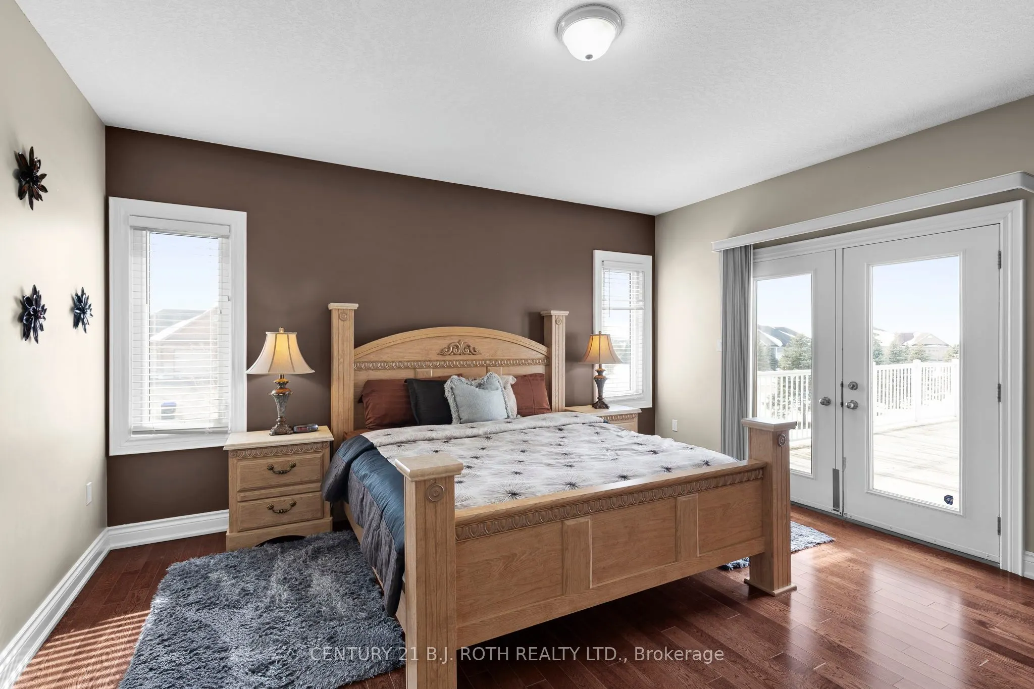 10 BROLLEY Crescent