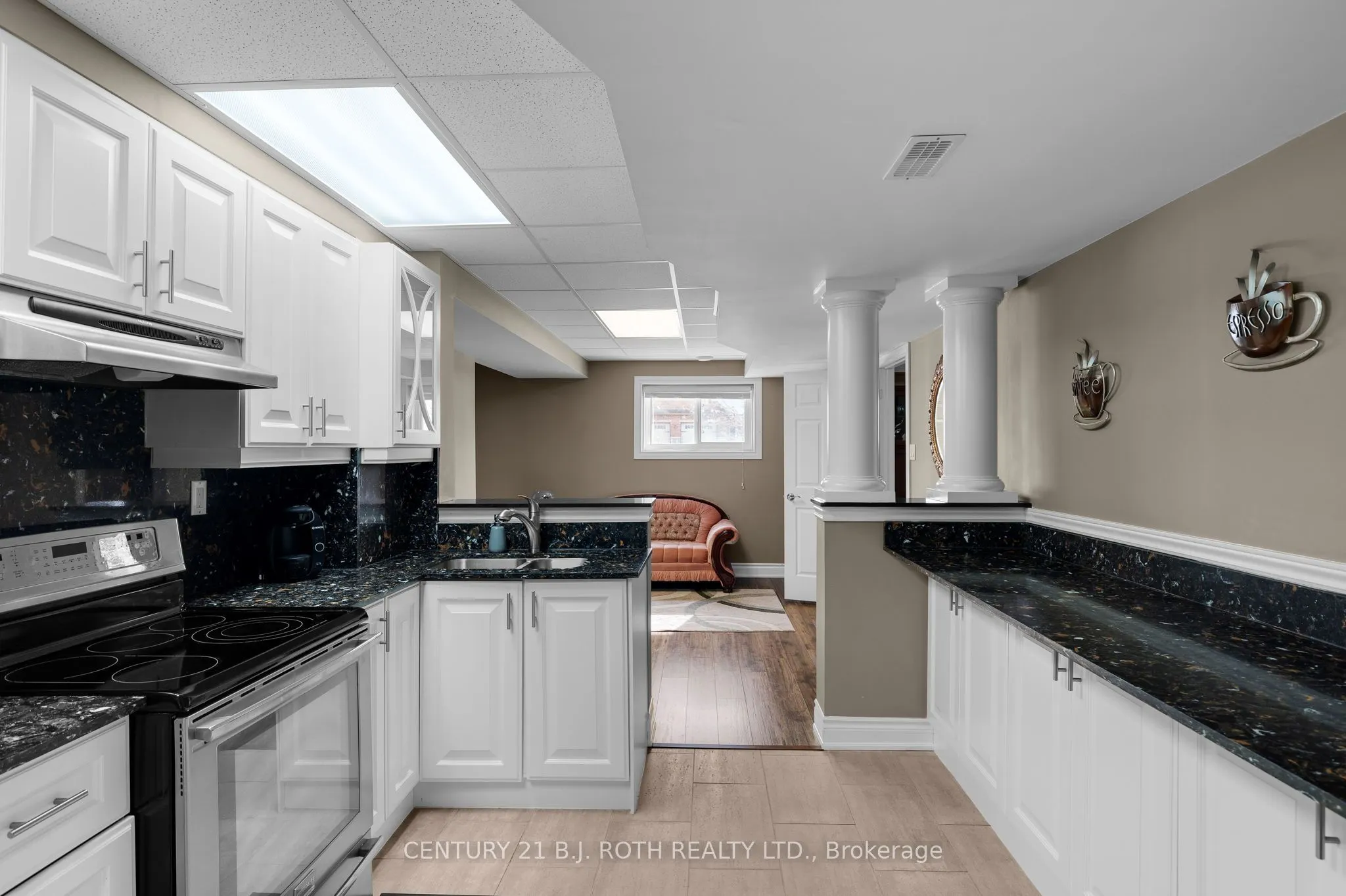 10 BROLLEY Crescent