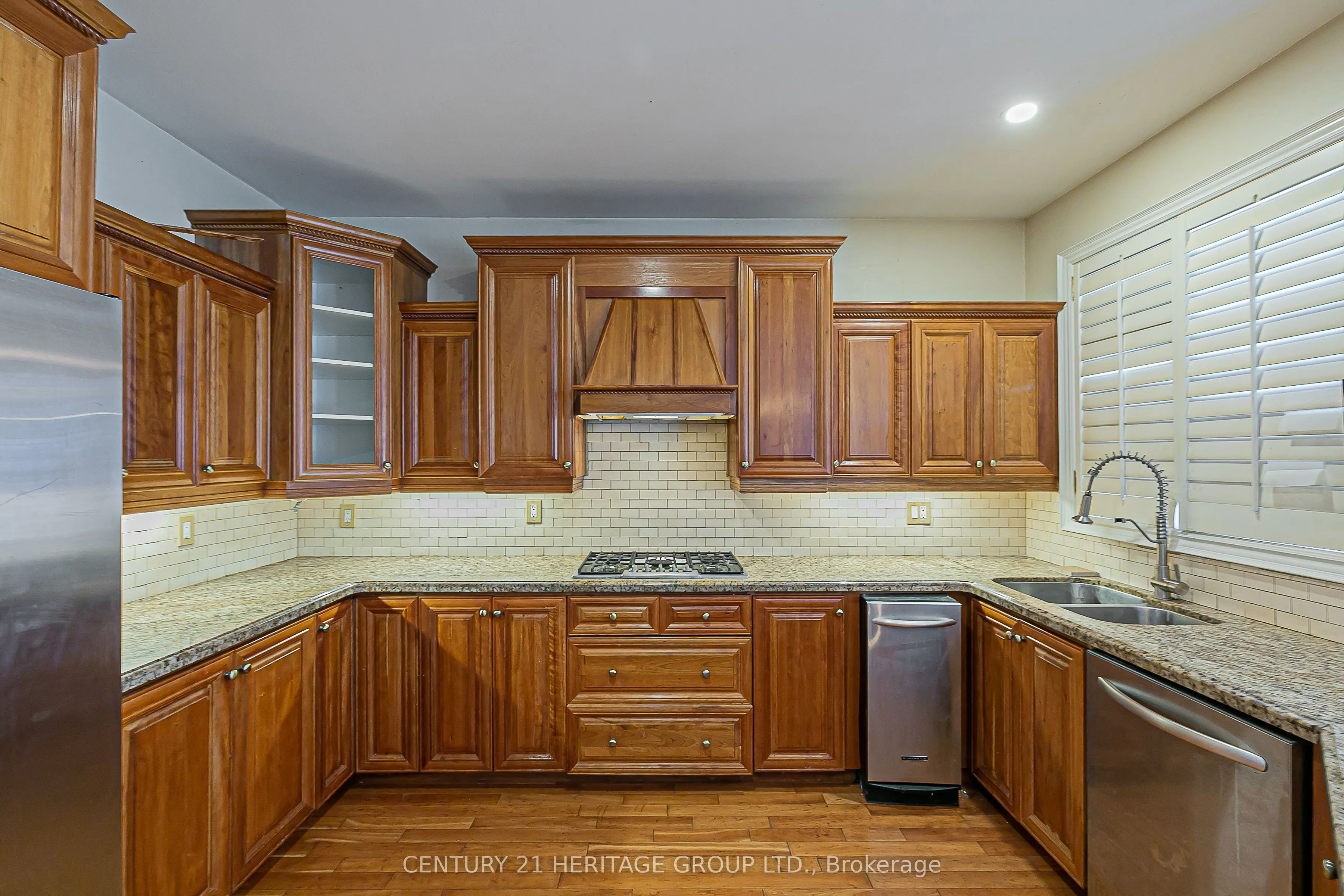 369 Coventry Hill Trail