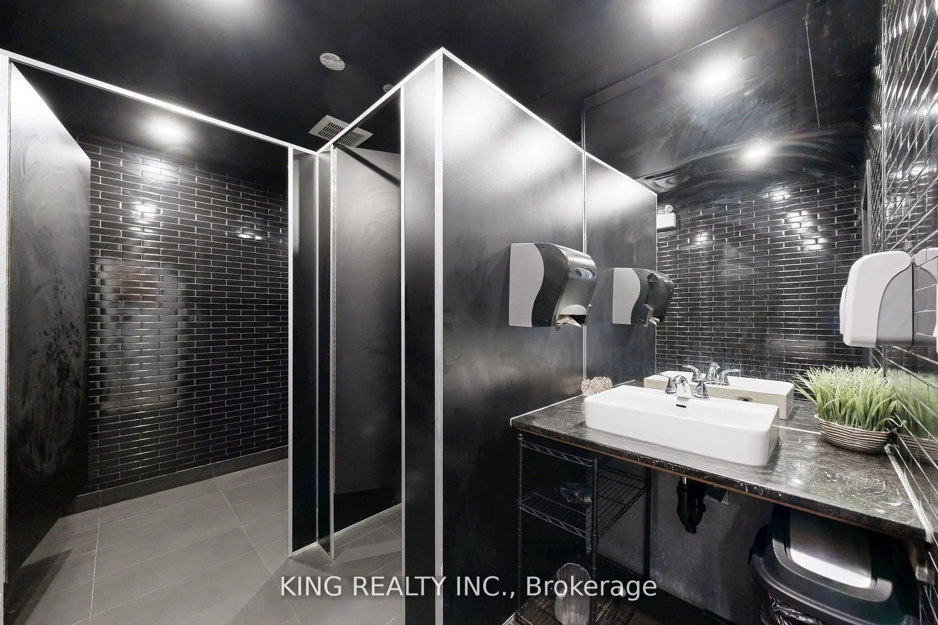 3175 Rutherford Road #17